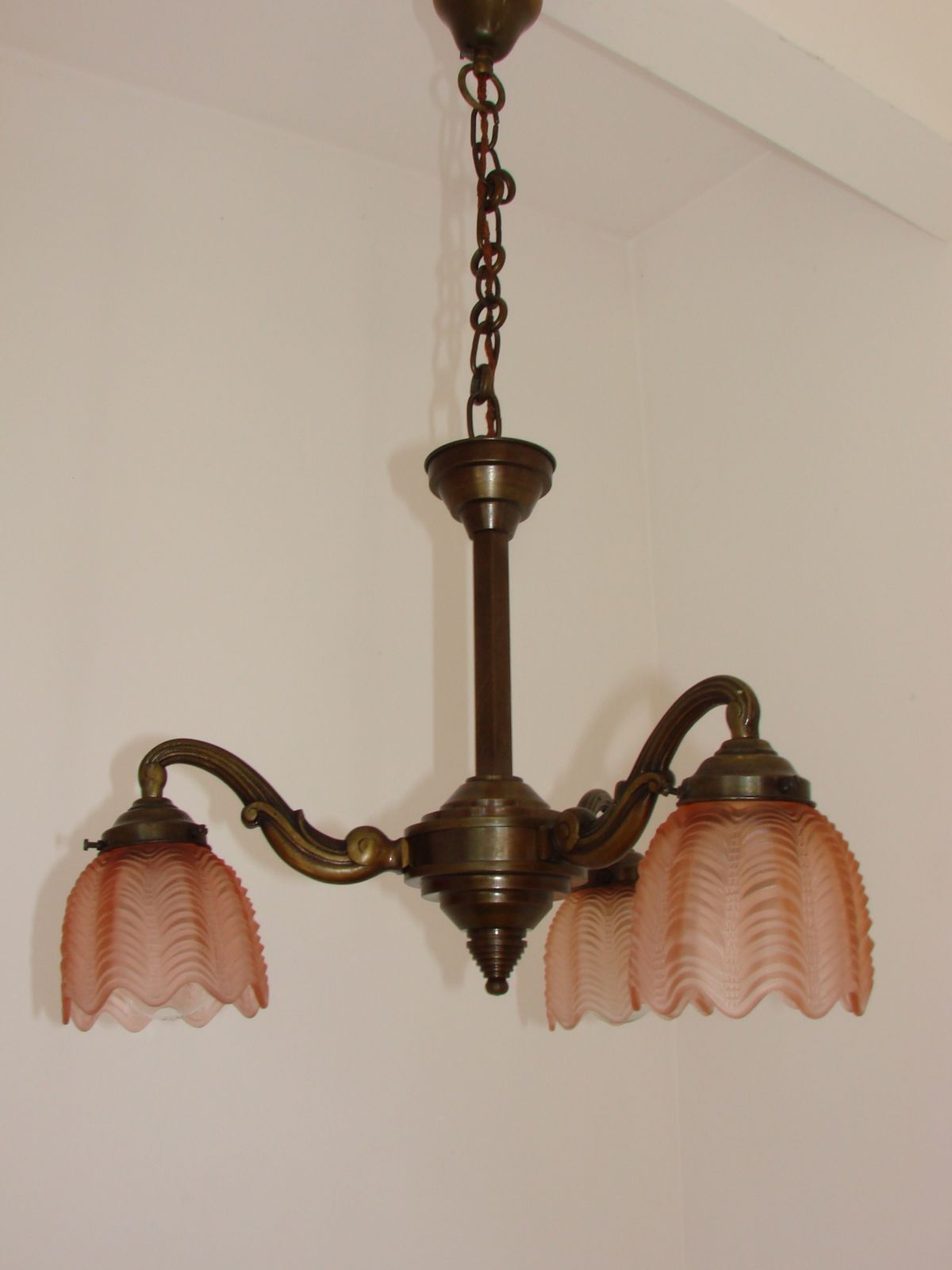 Art Deco bronzen kroonluchter, jaren 1920. photo buy