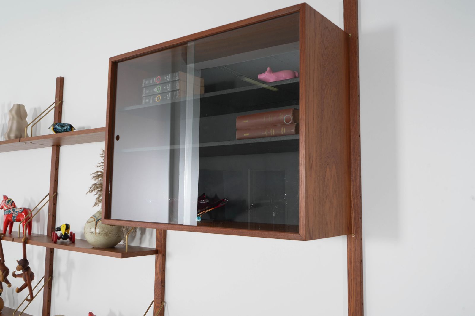 Teakhouten modulaire wandkast, Deens design, jaren 1970, gemaakt in Denemarken photo buy