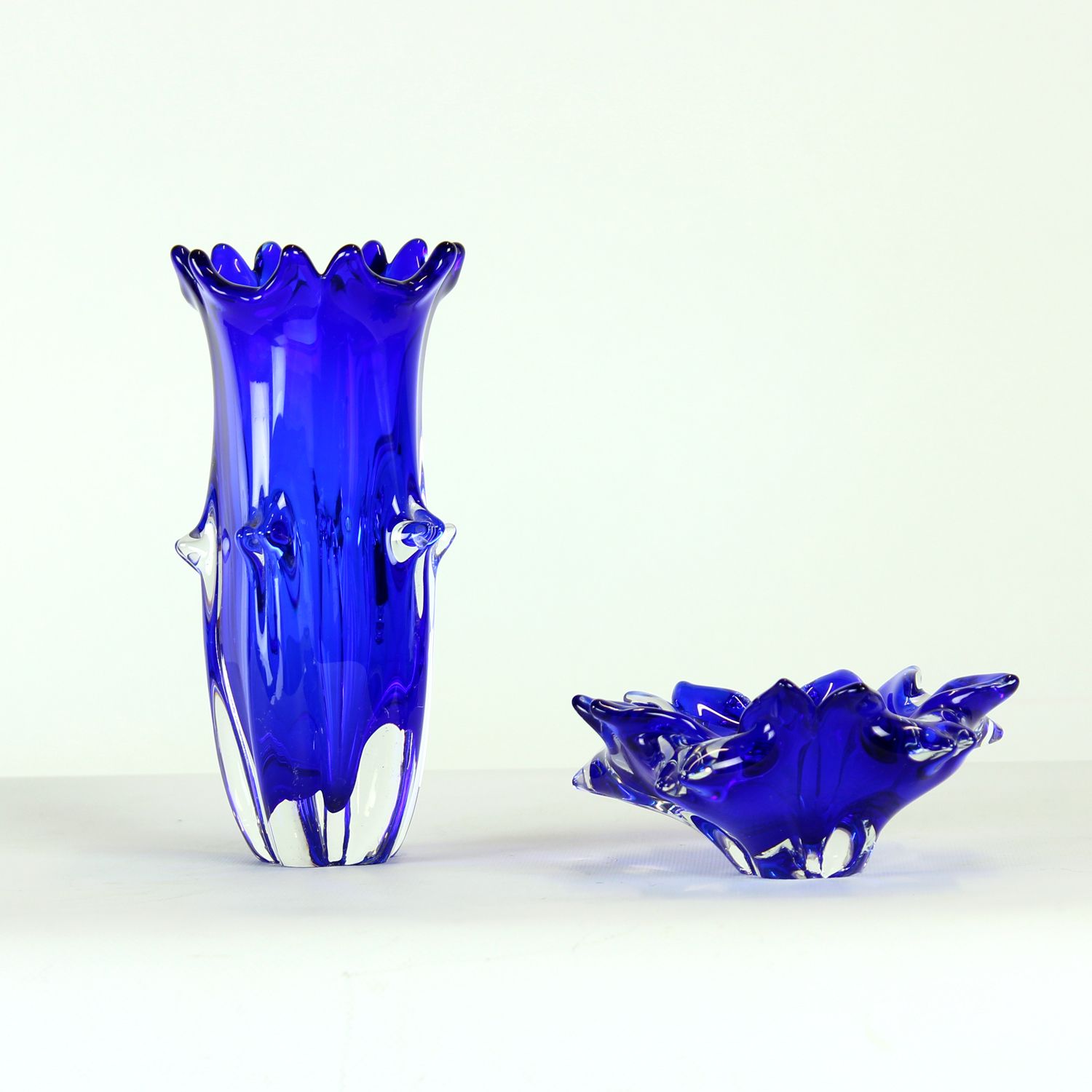 Kobaltblauw kunstglas set van Jaroslav Taraba voor Lednické Rovne, Tsjecho-Slowakije, ca. jaren 1960 photo vinterior