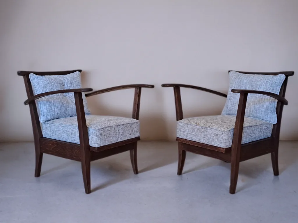 Fauteuils mid-century tchèques en chêne, années 1950, lot de 2