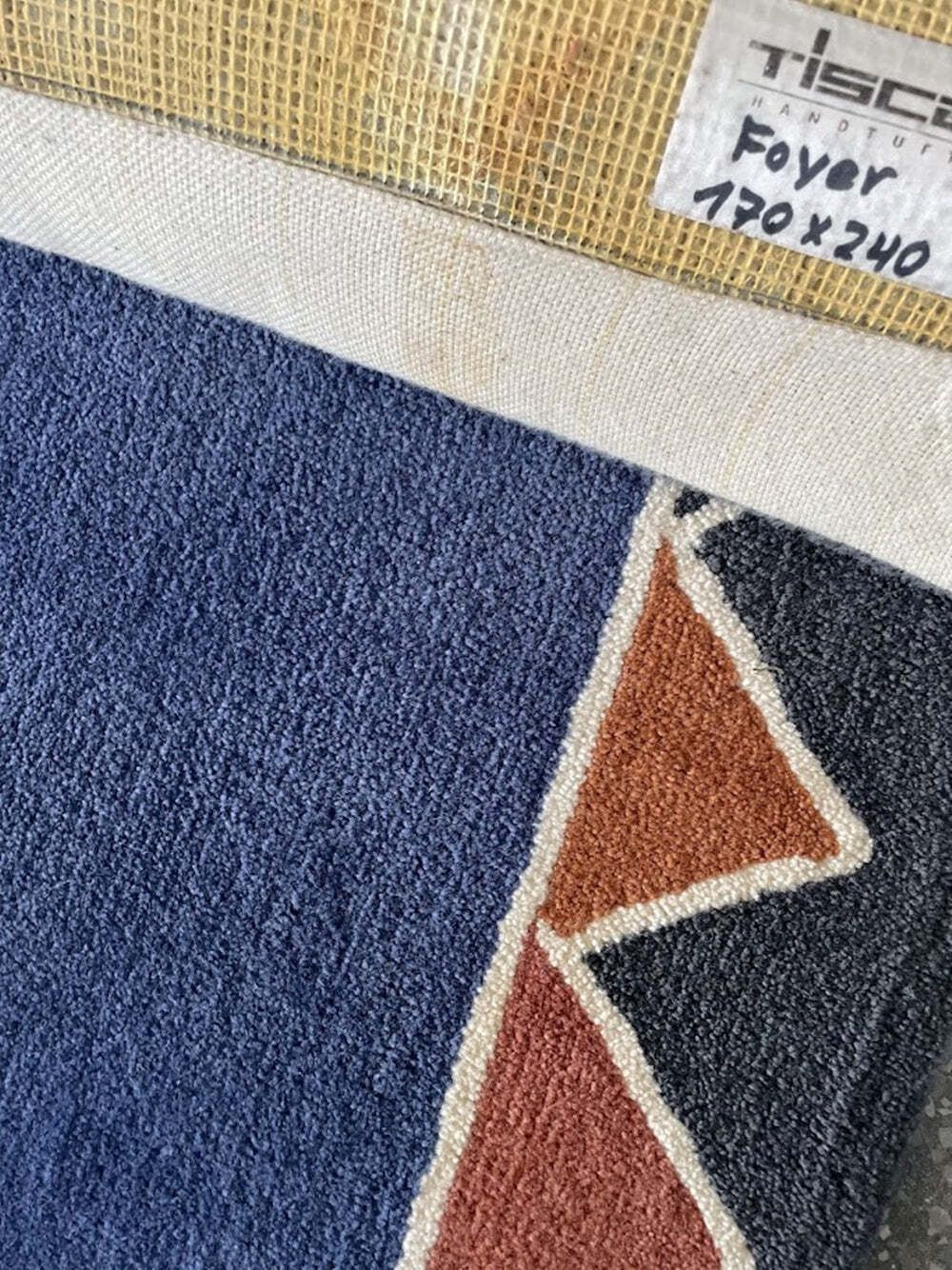 "Foyer" Hand Tufted Rug By Tisca Switzerland 1990s photo vinterior