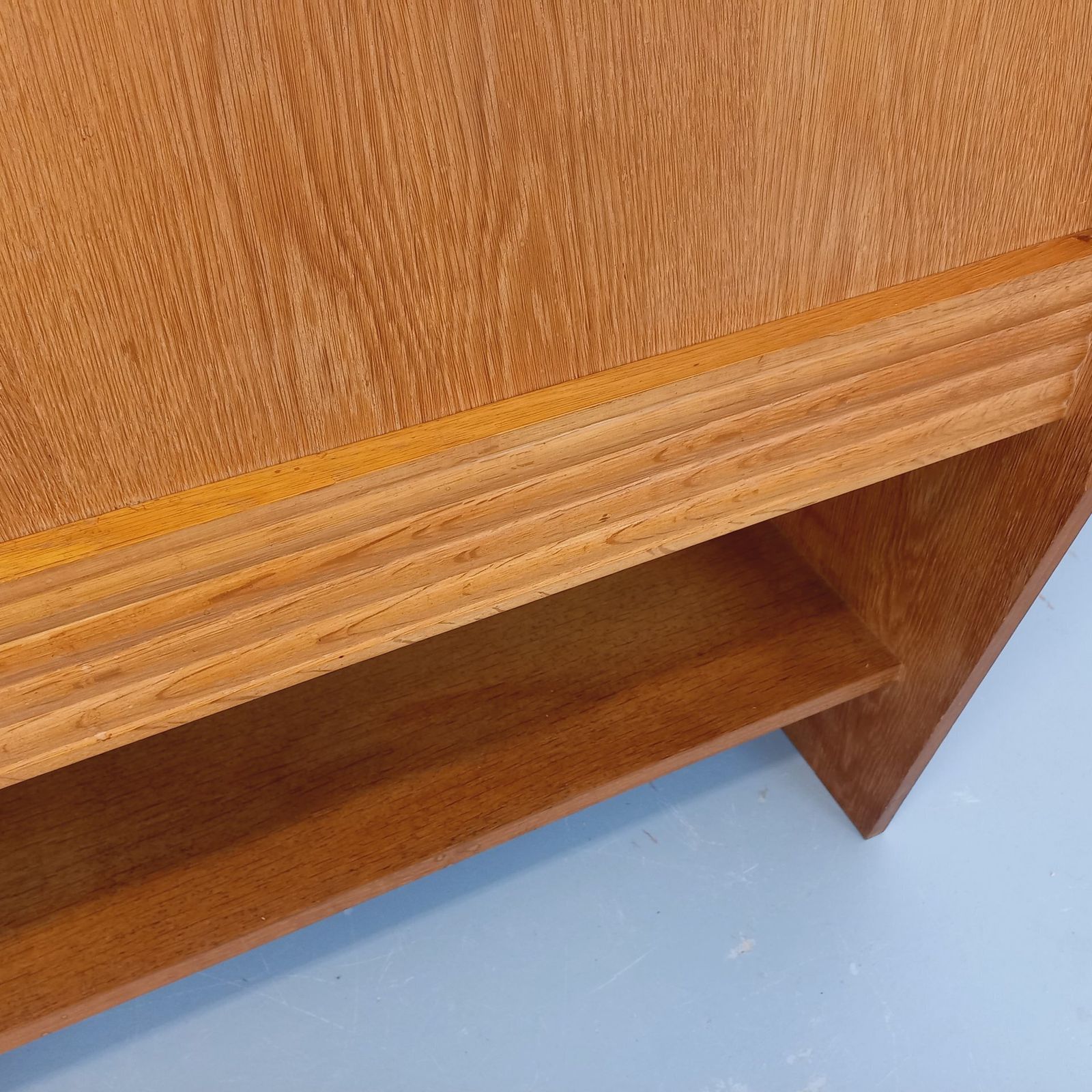 Brutalistisch eiken secretaire, jaren 1960 photo 1419.0