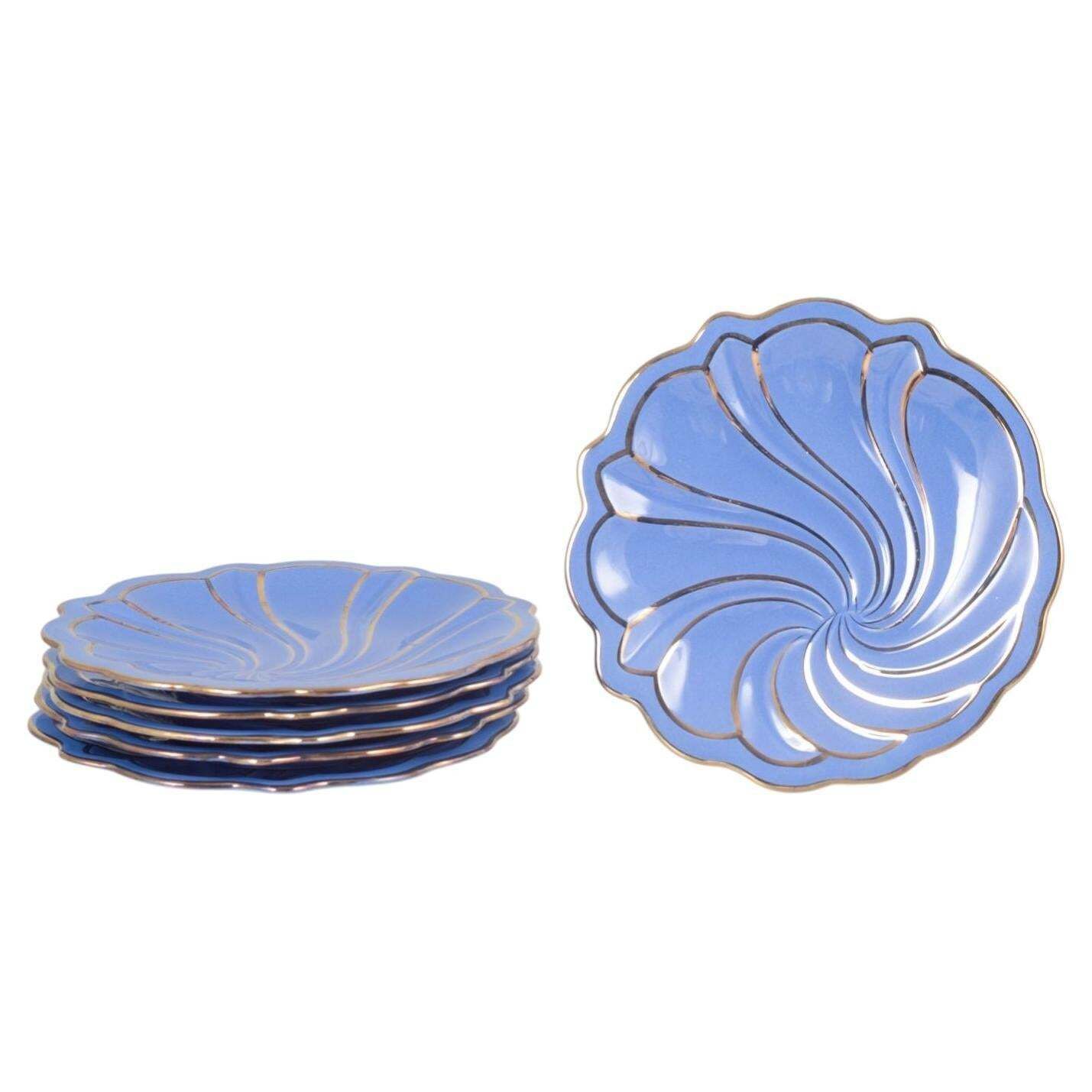 Service de six assiettes en céramique « Safir » pour Upsala Ekeby, par Arthur Percy, milieu du XXe siècle.