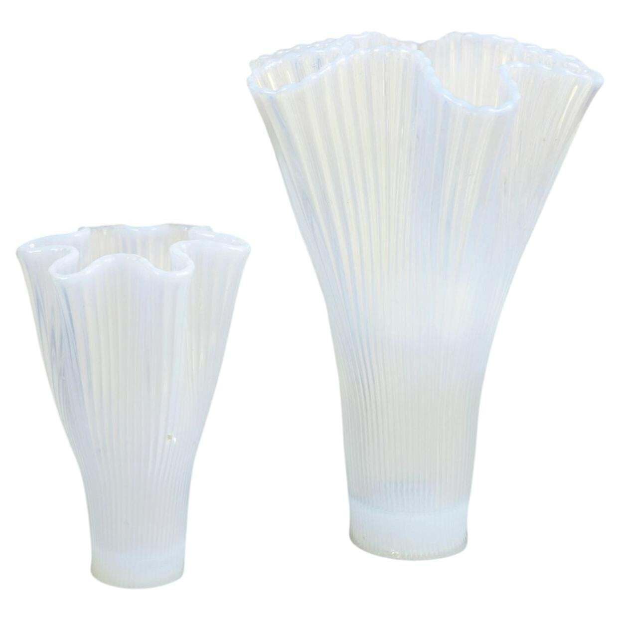Arthur Percy pour Gullaskruf, Suède. Deux vases en verre artistique « Reffla », années 1970.