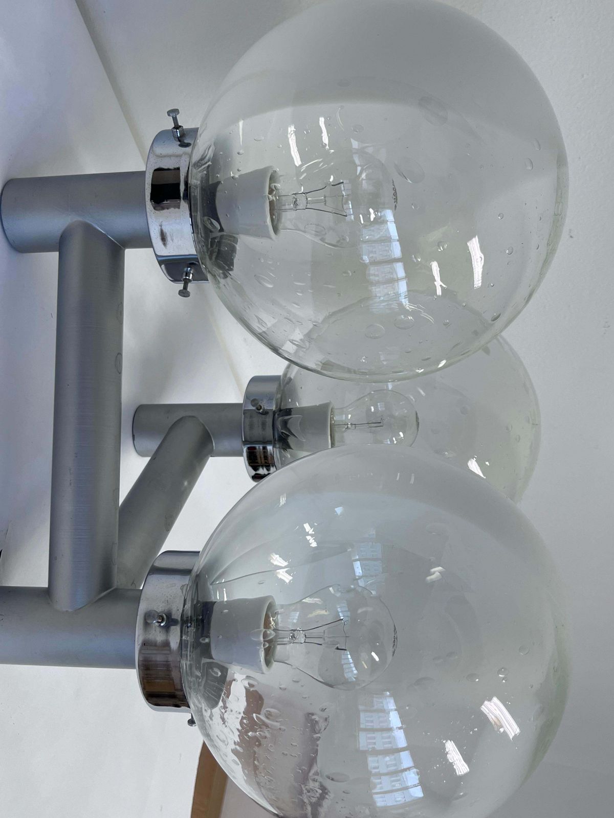 Zeldzame XXL mid-century glazen wandlamp voor hotel – ca. jaren 1970 photo buy