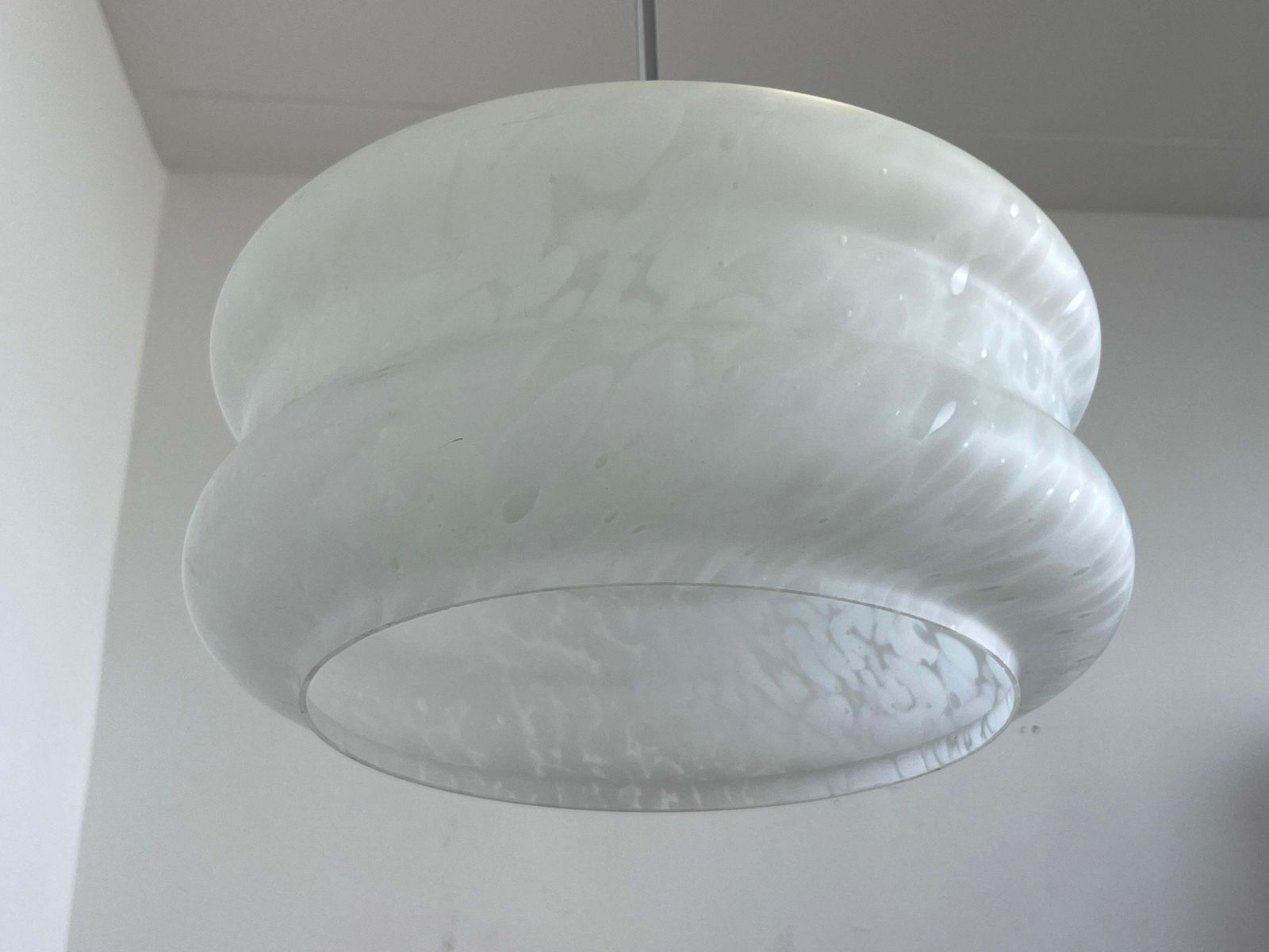 Design Glazen Hanglamp in Wit Kunstglas van Karel Volf, Tsjecho-Slowakije, jaren 1970 photo vinterior