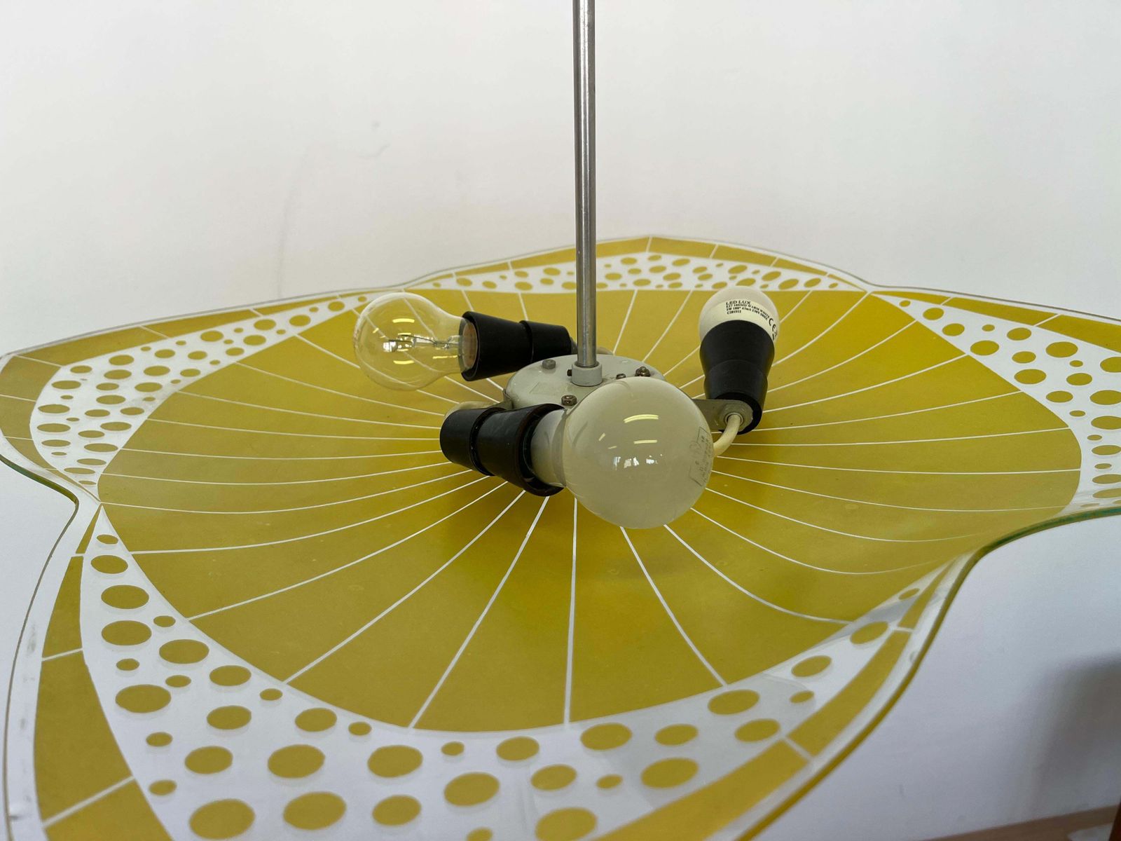 Mid-Century Design Glazen Hanglamp van Napako, Tsjecho-Slowakije, jaren 1970. photo vinterior