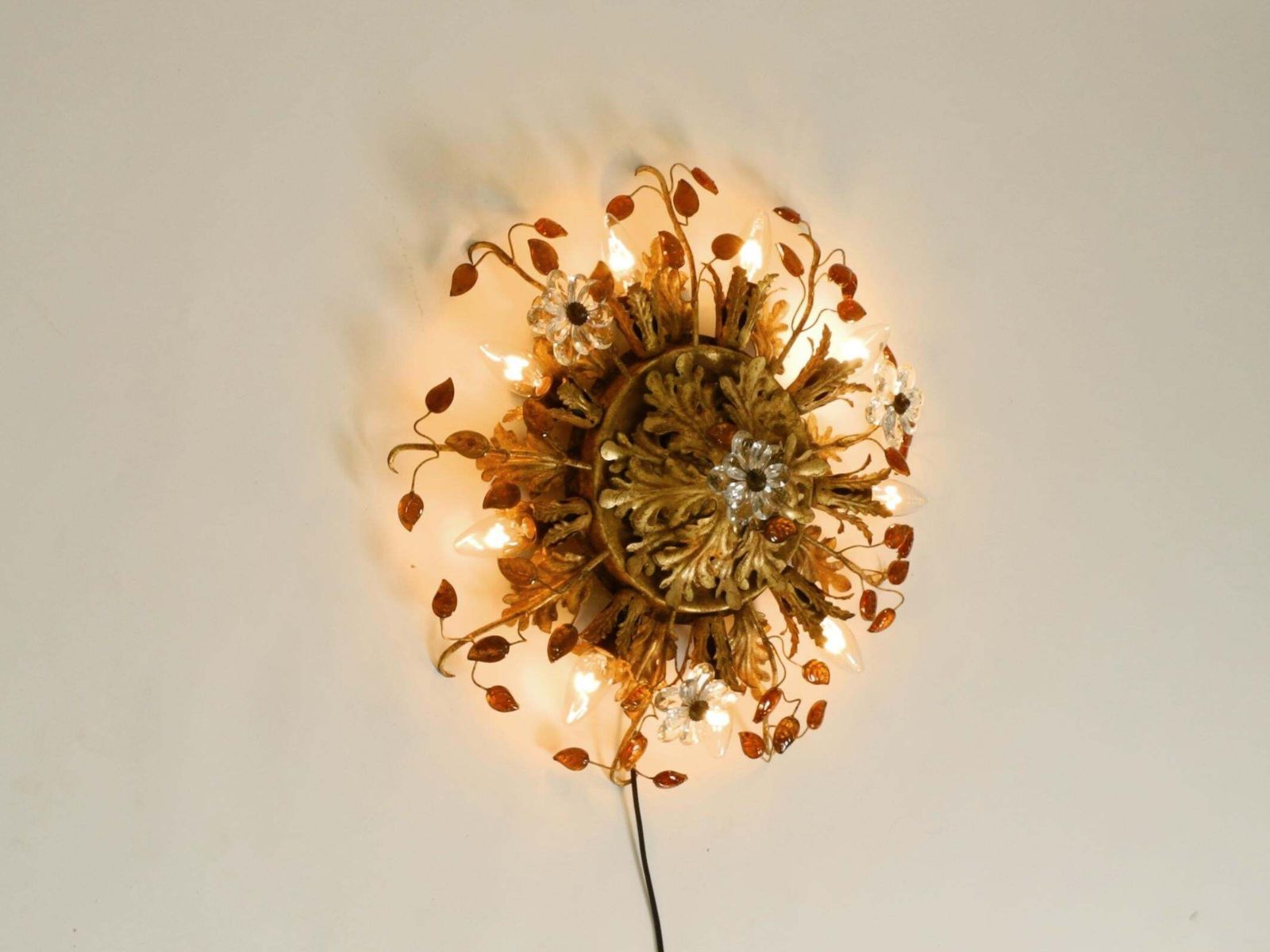 Grote vergulde Italiaanse plafondlamp uit ca. jaren 1960 van Banci Firenze met 9 fittingen photo vintage