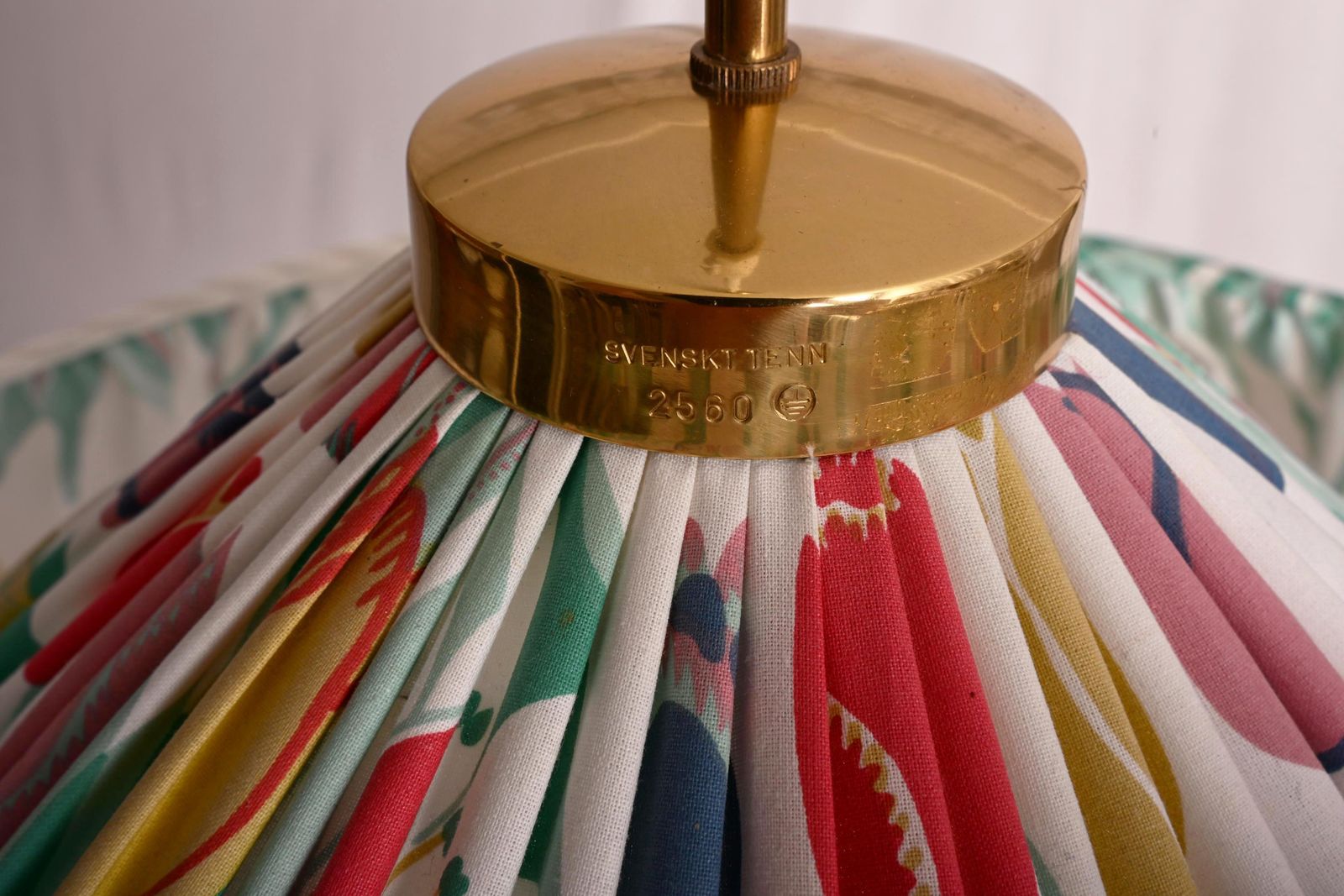 Verlichting Tulip Fabric Hanglamp, Ontworpen Door Josef Frank Voor Svenskt Tenn photo