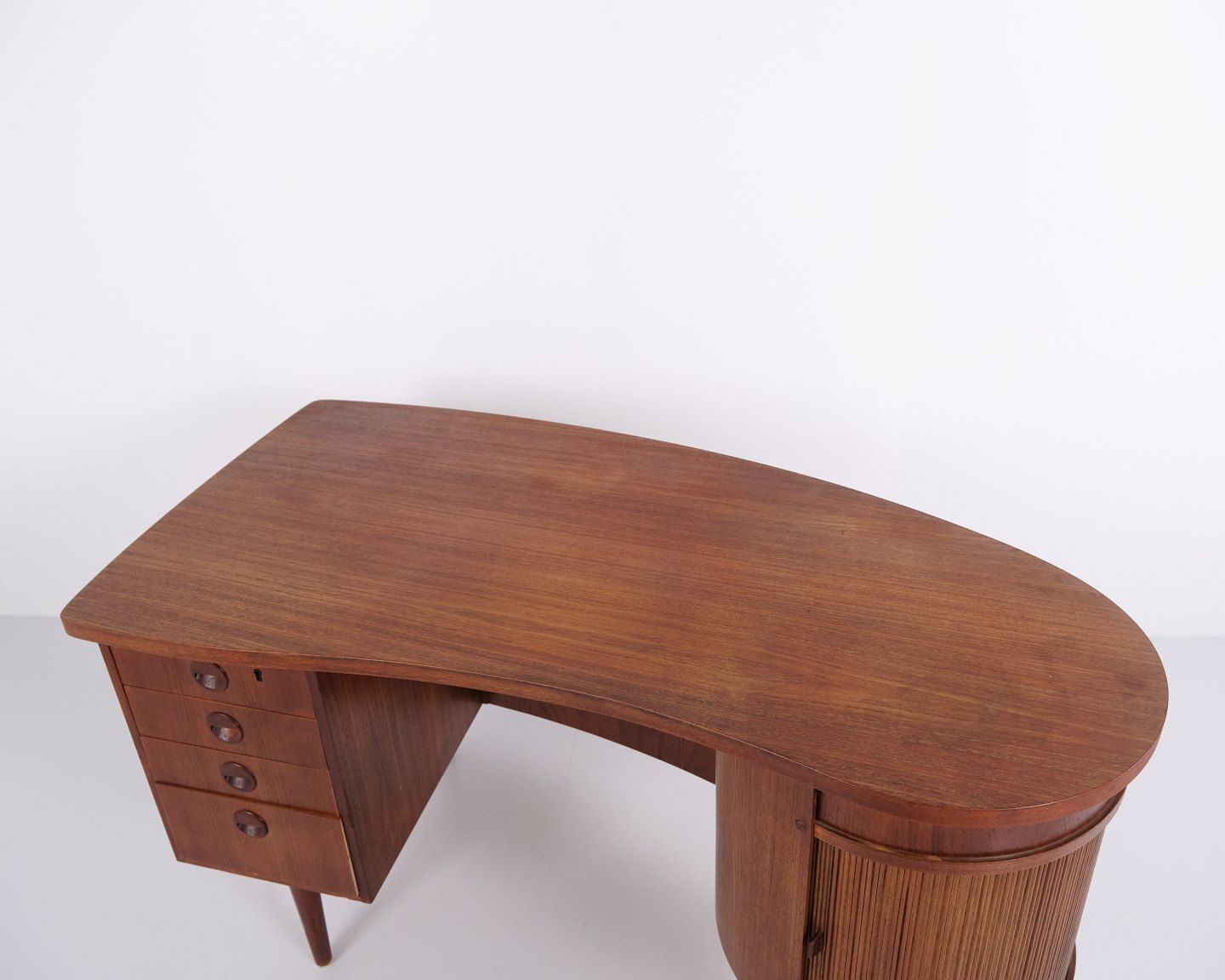 Kai Kristiansen Model 54 Kidney Desk In Teak With Bar Cabinet By Feldballes Møbelfabrik 1960s photo vintage