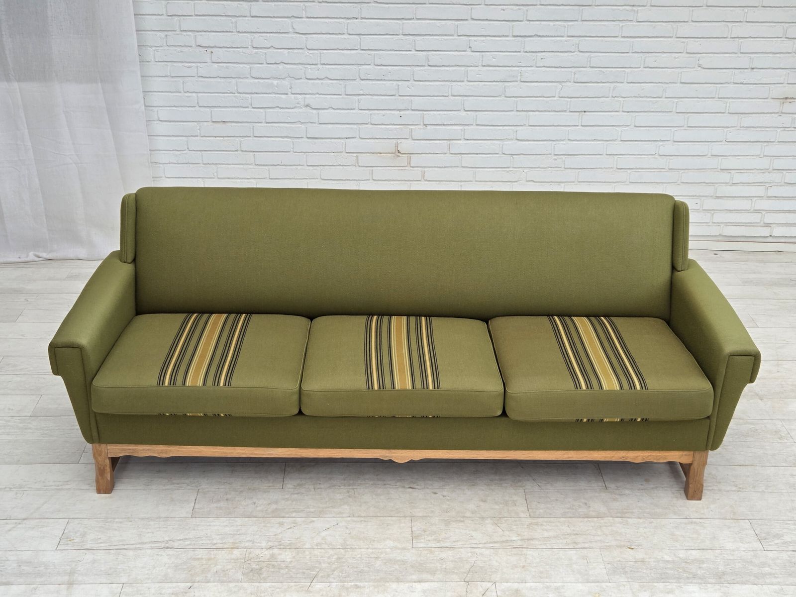 1970s, 3 Seater Danish Sofa, Green Furniture Wool, Oak Wood. photo furniture