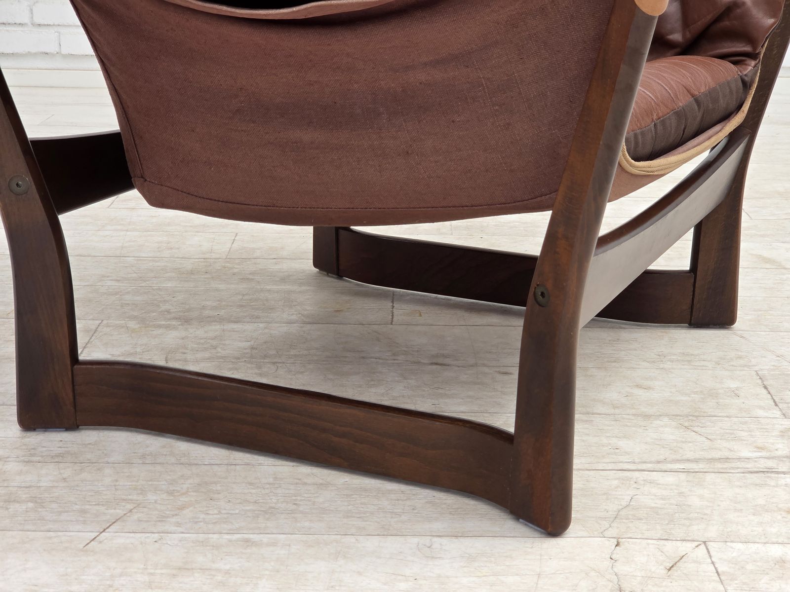 Ca. jaren 1970, Noors design van Tormod Alnaes, "Trega" loungestoel. photo 1790.0