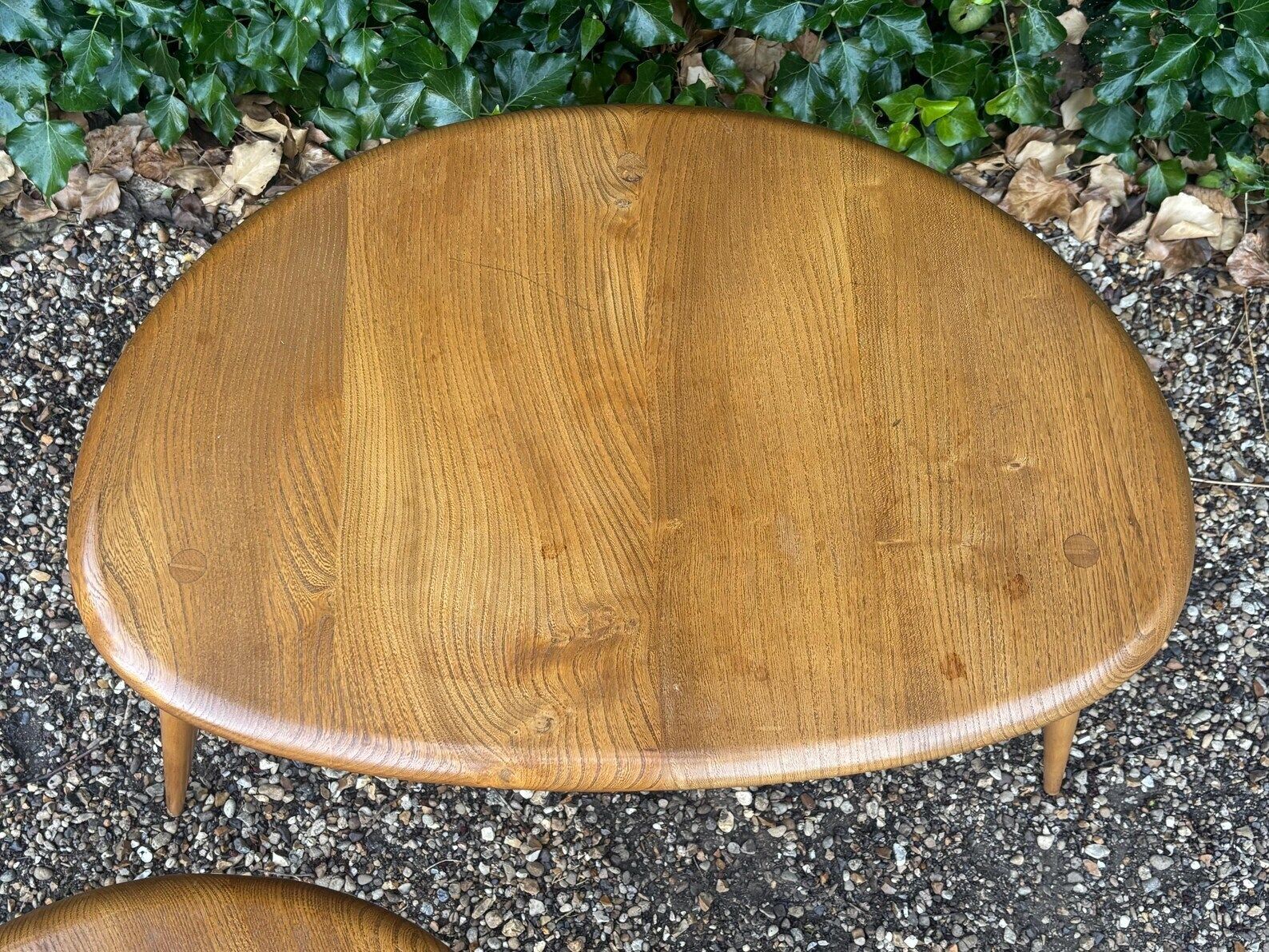photo furniture Pebble Nest Of Tables By Lucian Ercolani For Ercol