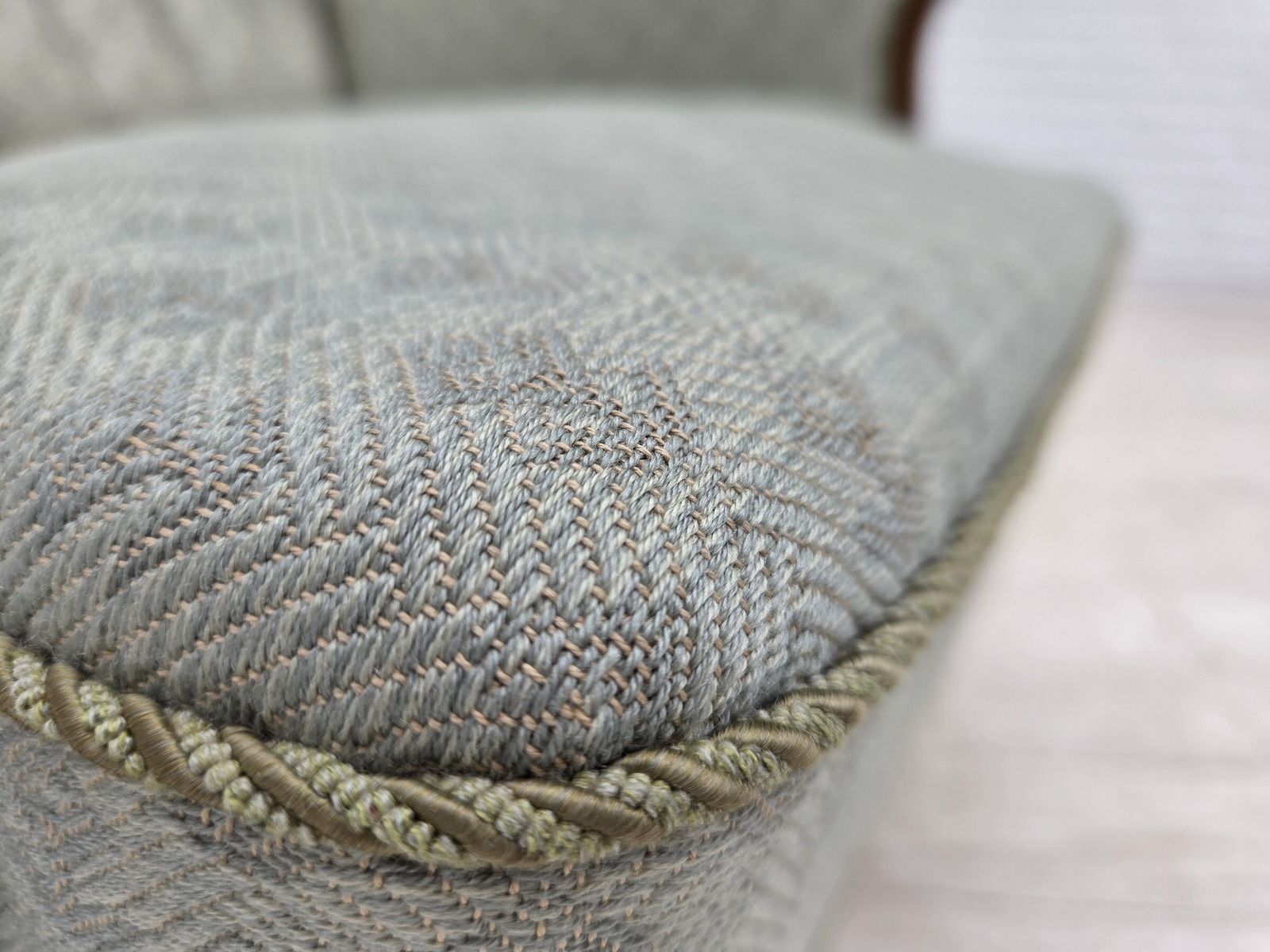 Ca. jaren 1960, Deense fauteuil, lichtblauwe meubelstof, beukenhout. photo vinterior
