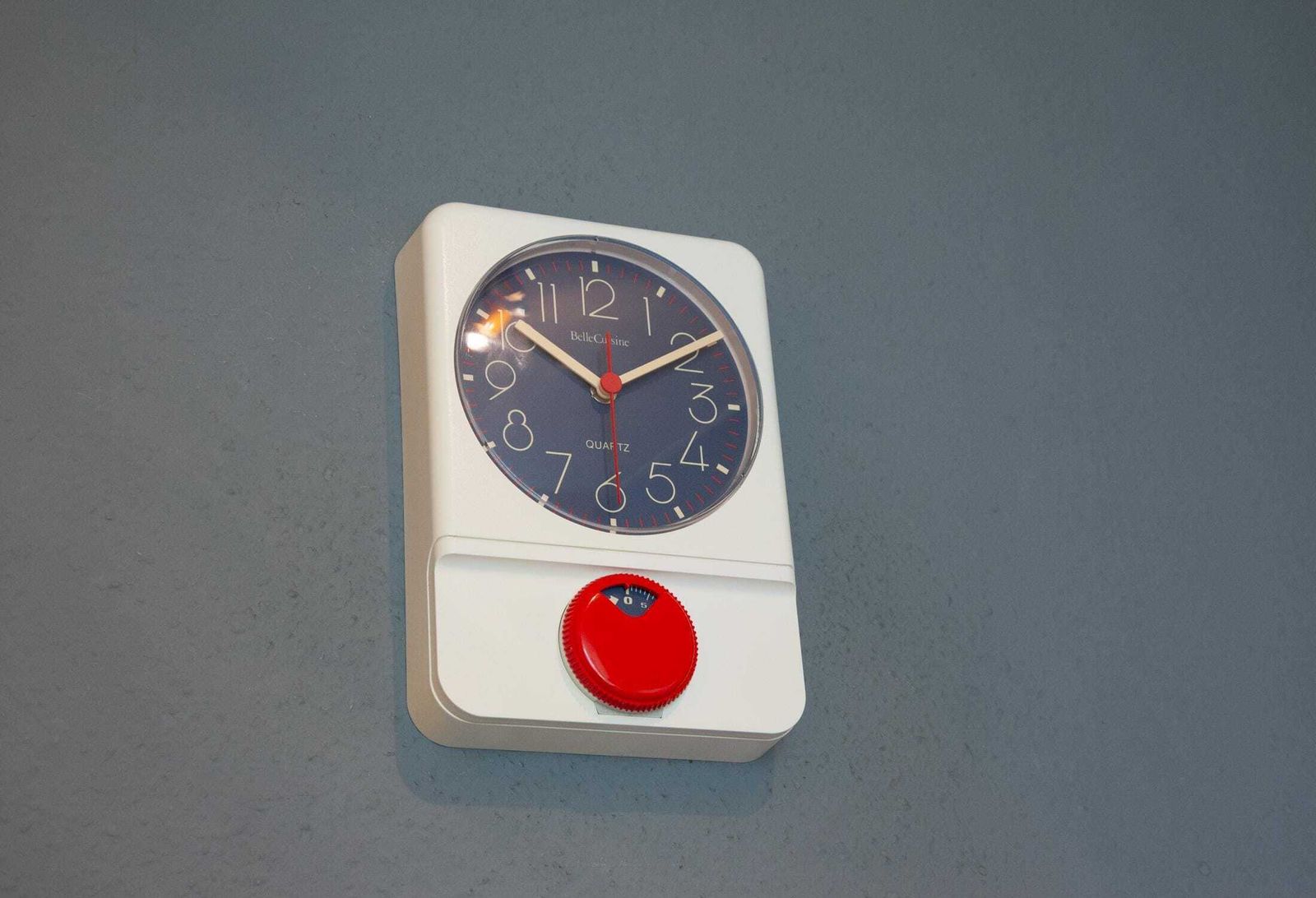 photo vinterior 80s Postmodern Kitchen Clock Timer Germany Wall Space Age Panton Mid Century Belle Cuisine 70s