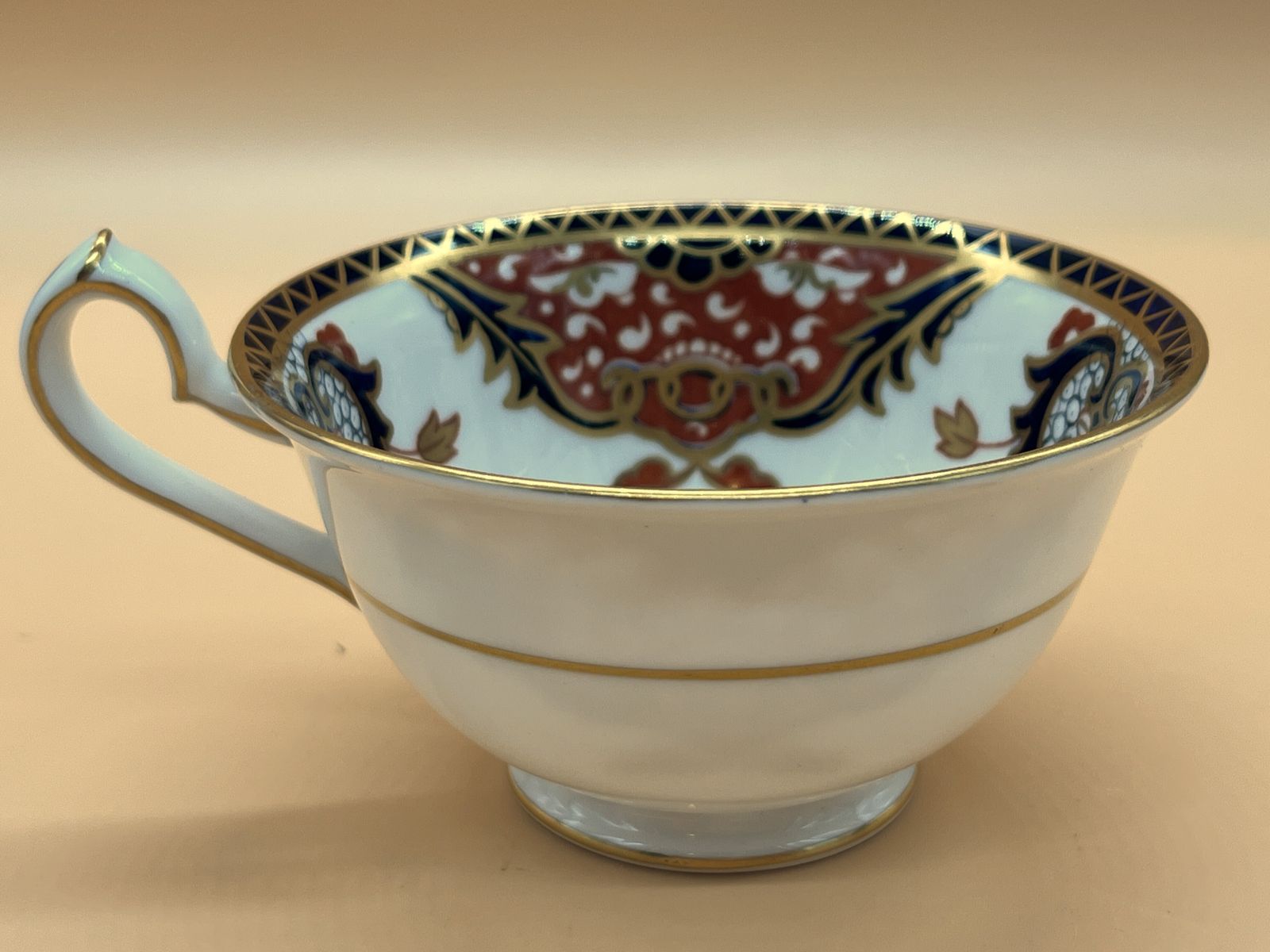 Woonaccessoires Royal Crown Derby China Kings Imari Design Elgin Shape Theekopje en Schotel. 383. photo