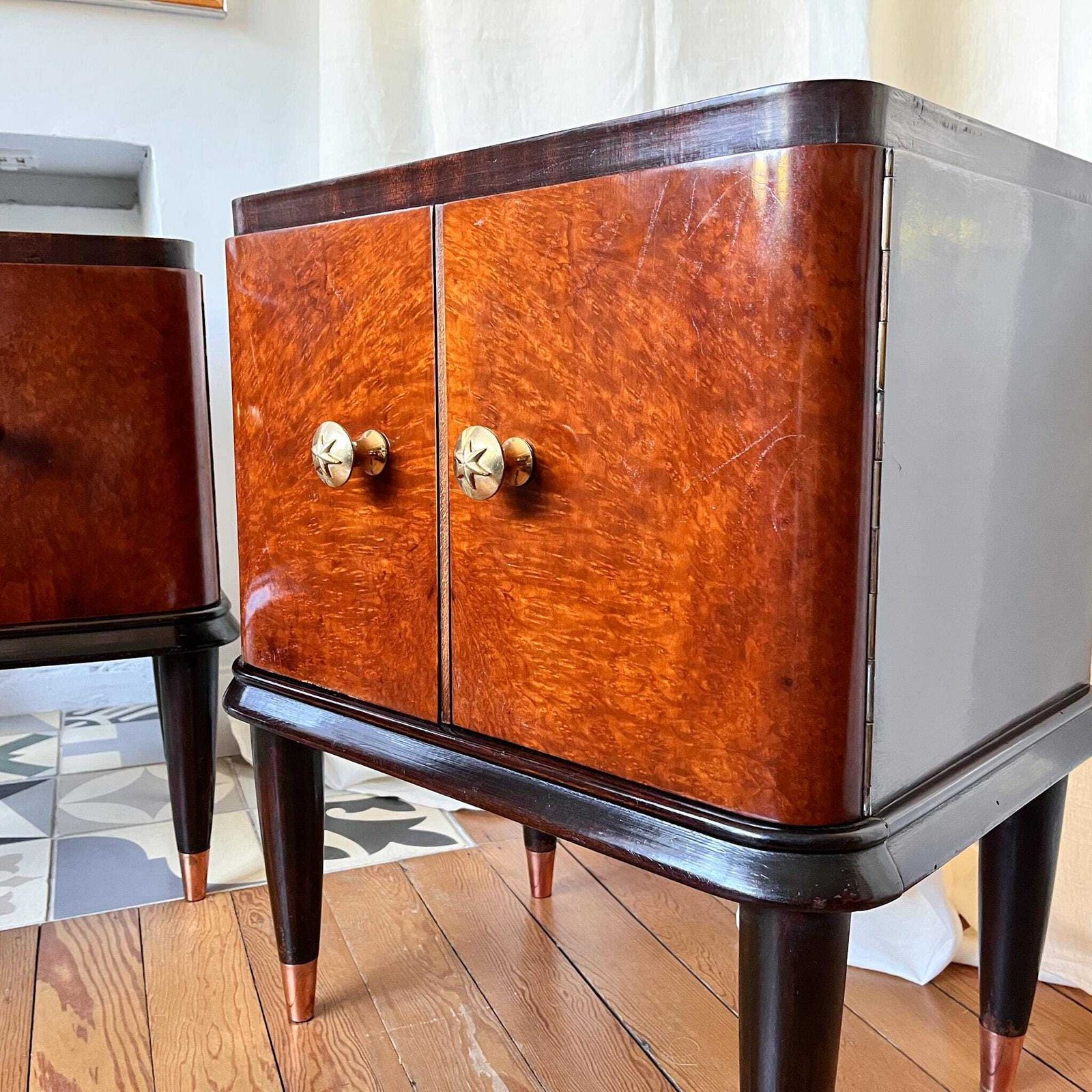 Pair Of Italian Mid Century Burl Mahogany Bedside Cabinets photo 890.0