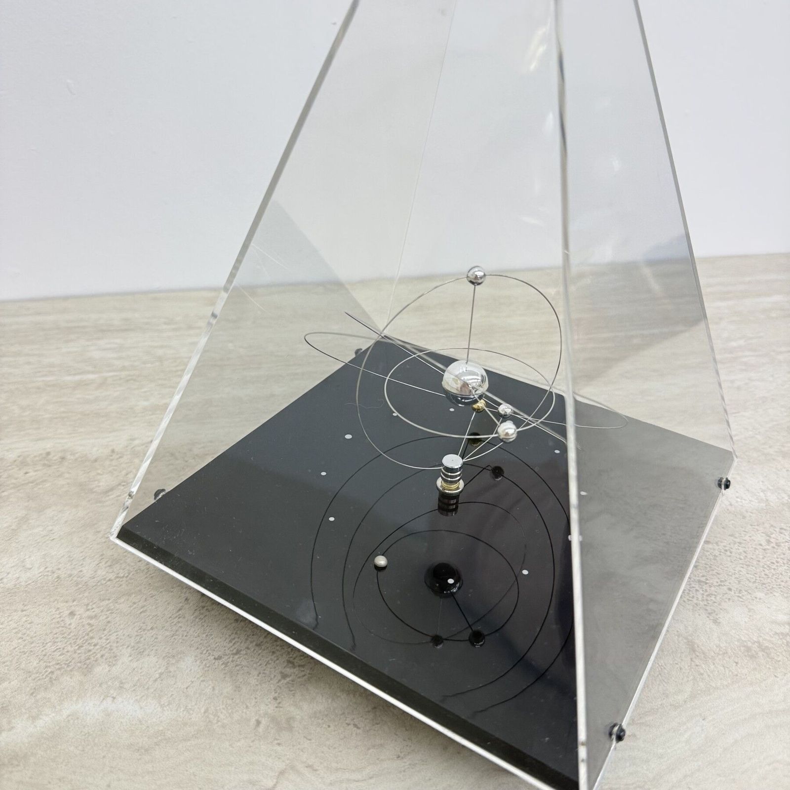 479.0 Jeco Planetary Orbit Solar System bureauklok, jaren 1980, Japan photo