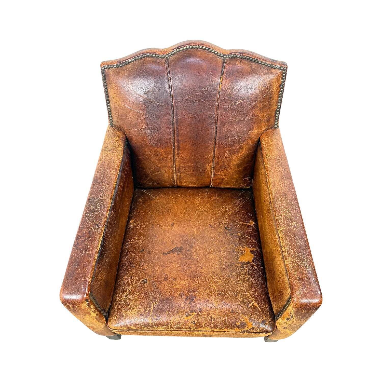 photo for sale Franse antieke leren moustache clubfauteuil