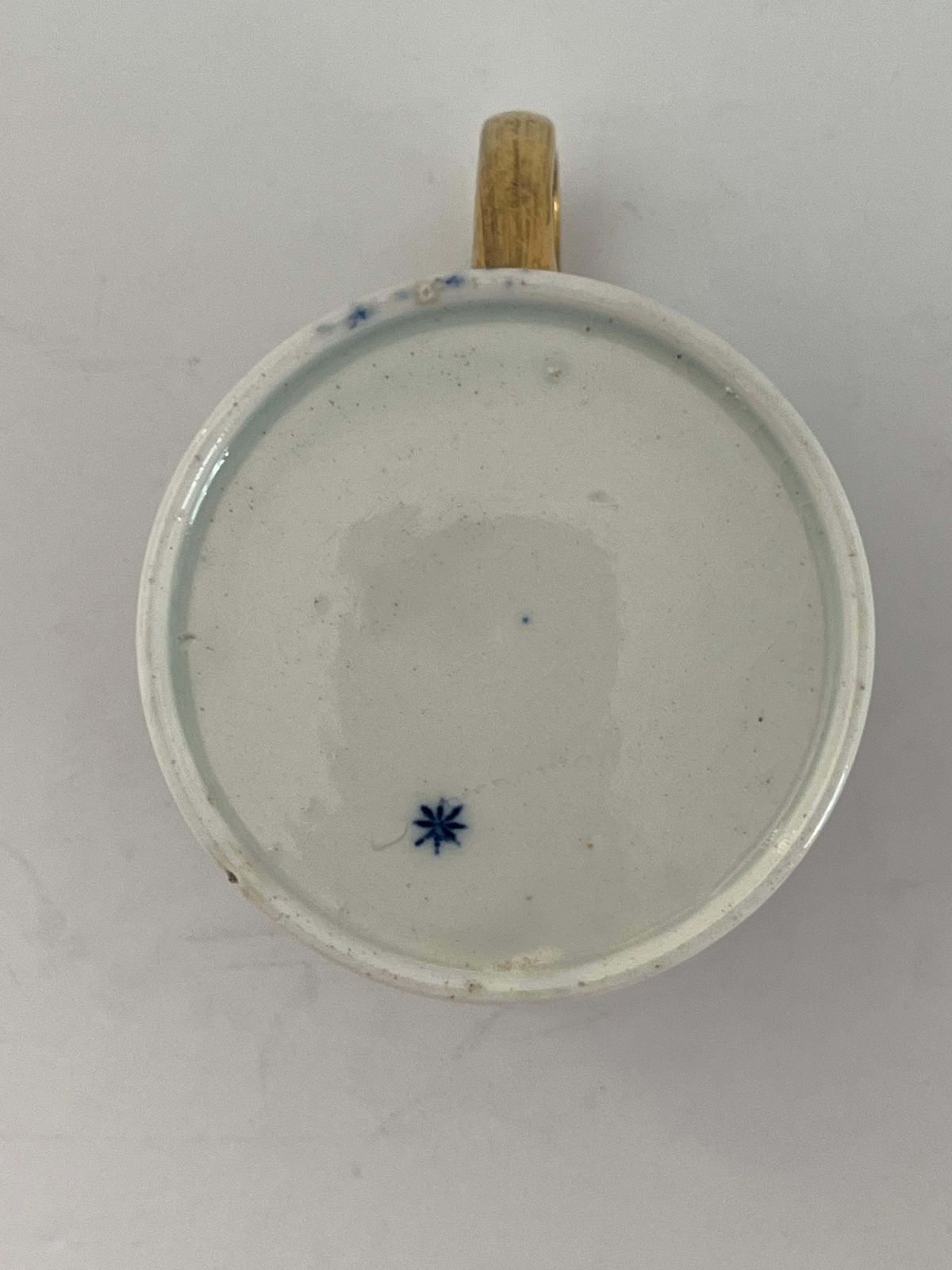 Georgisch Wedgwood koffiekopje, fijn handgeschilderd patroon, ingegraveerd merk, ca. 1805 photo vintage