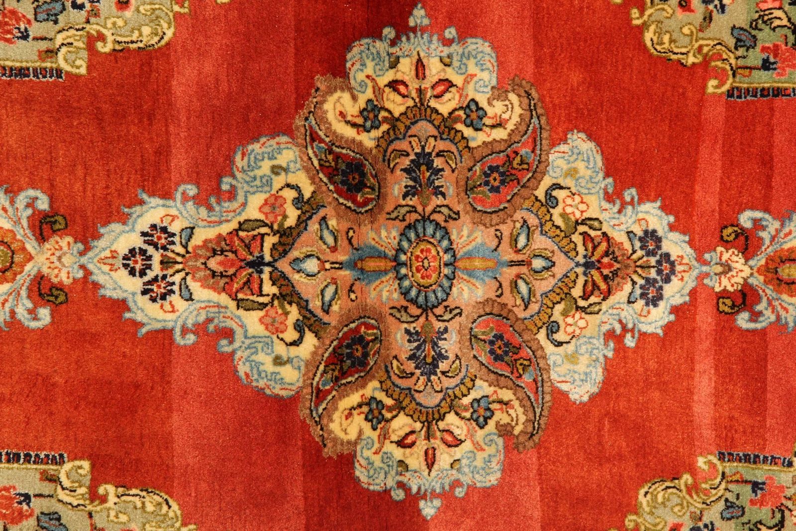 Antiek tapijt handgemaakt vloerkleed rood tapijt medaillon vloerkleed photo for sale