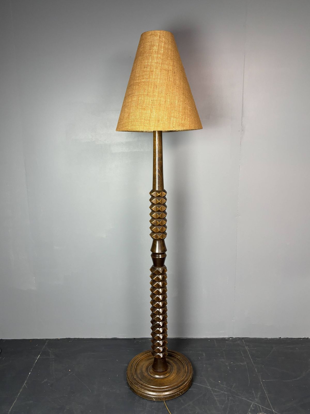 photo buy Lampadaire Brutalist mid-century dans le style de Charles Dudouyt, années 1950