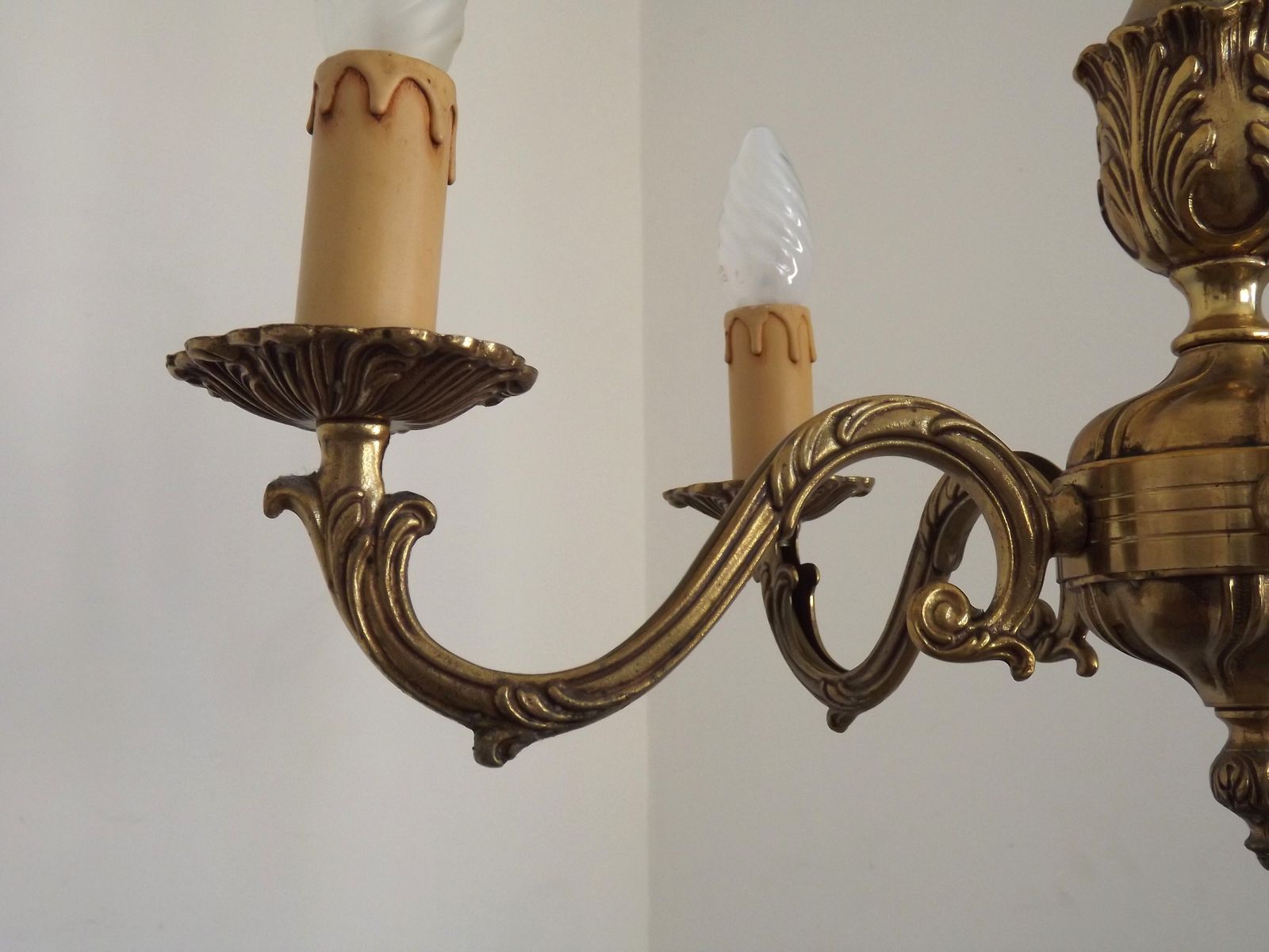 Lighting French Bronze Chandelier   Traditionl Mid Century 5 Light Fixture photo