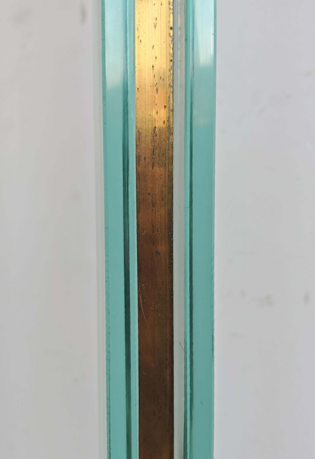 photo vinterior Mid Century Modern Floor Lamp In Glass And Brass Attr. To Fontana Arte