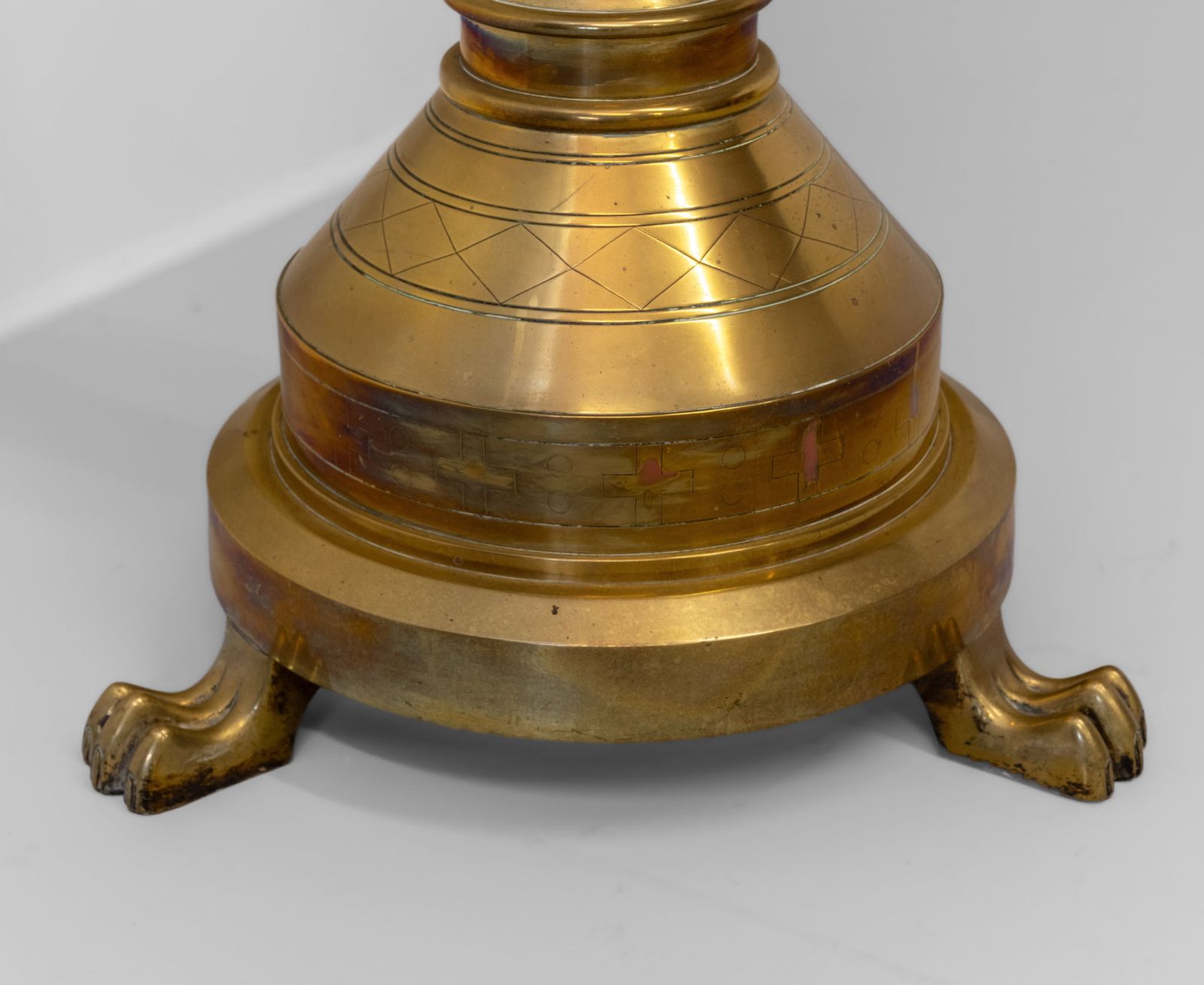 photo vinterior Late Victorian Brass Standing Church Gothic Lectern