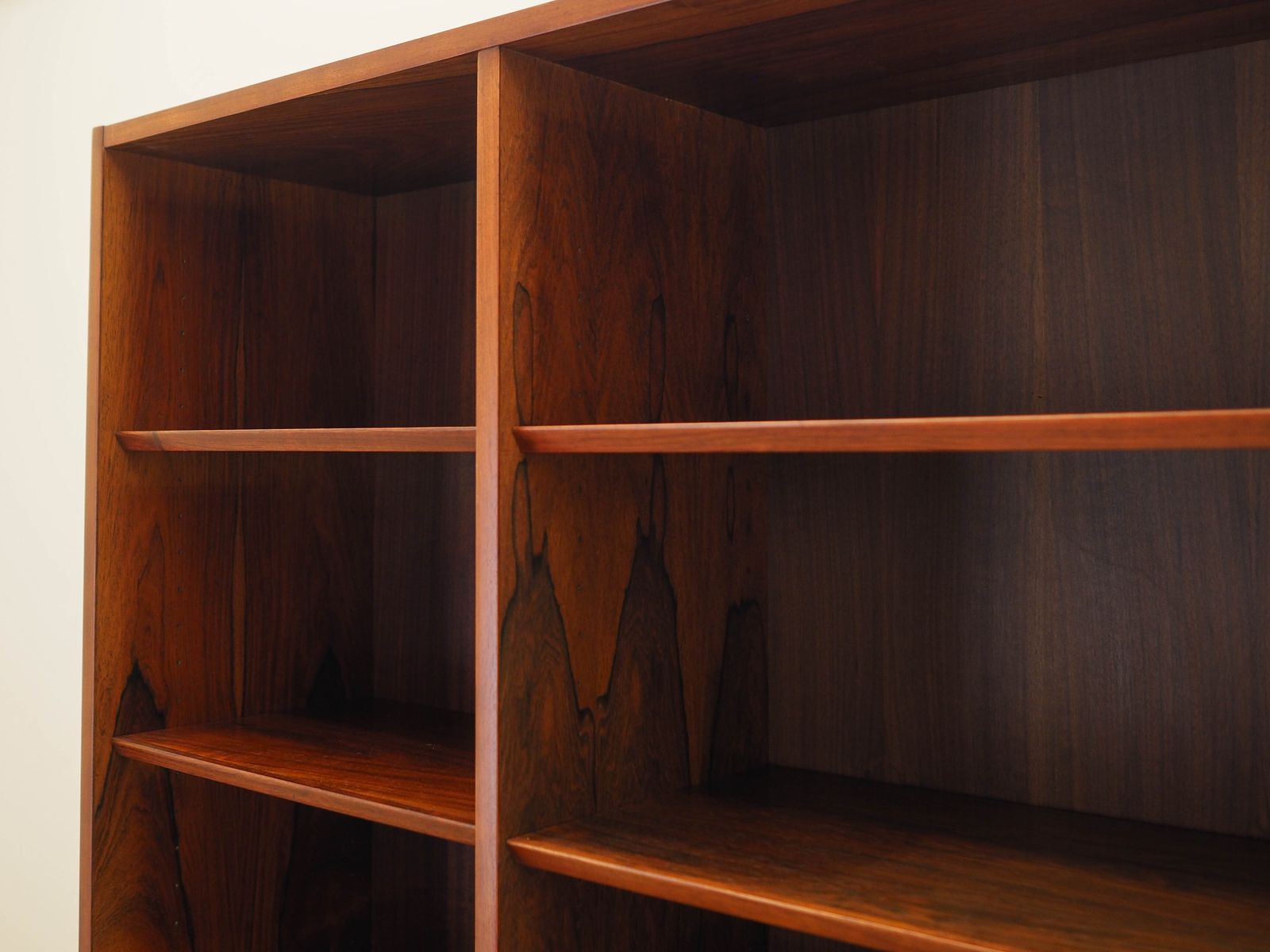 photo for sale Vintage boekenkast, Deens design, jaren 1970, geproduceerd door Hundevad