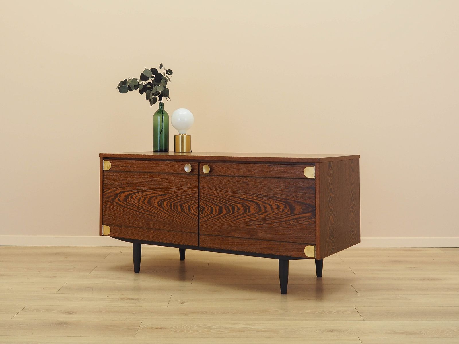 Eikenhouten kast, Deens design, jaren 1970, gemaakt in Denemarken photo 719.0