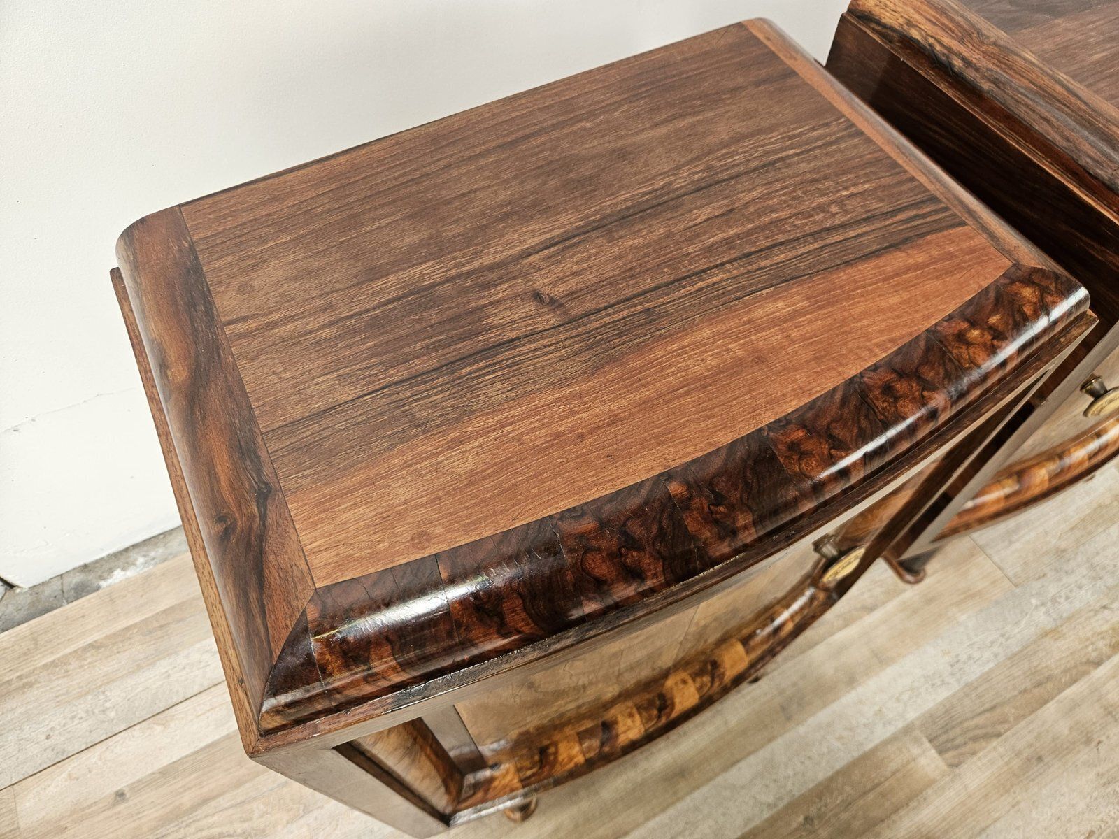 Tuscan Art Deco Bedside Tables In Walnut Burl, 1940, Set Of 2 photo vinterior