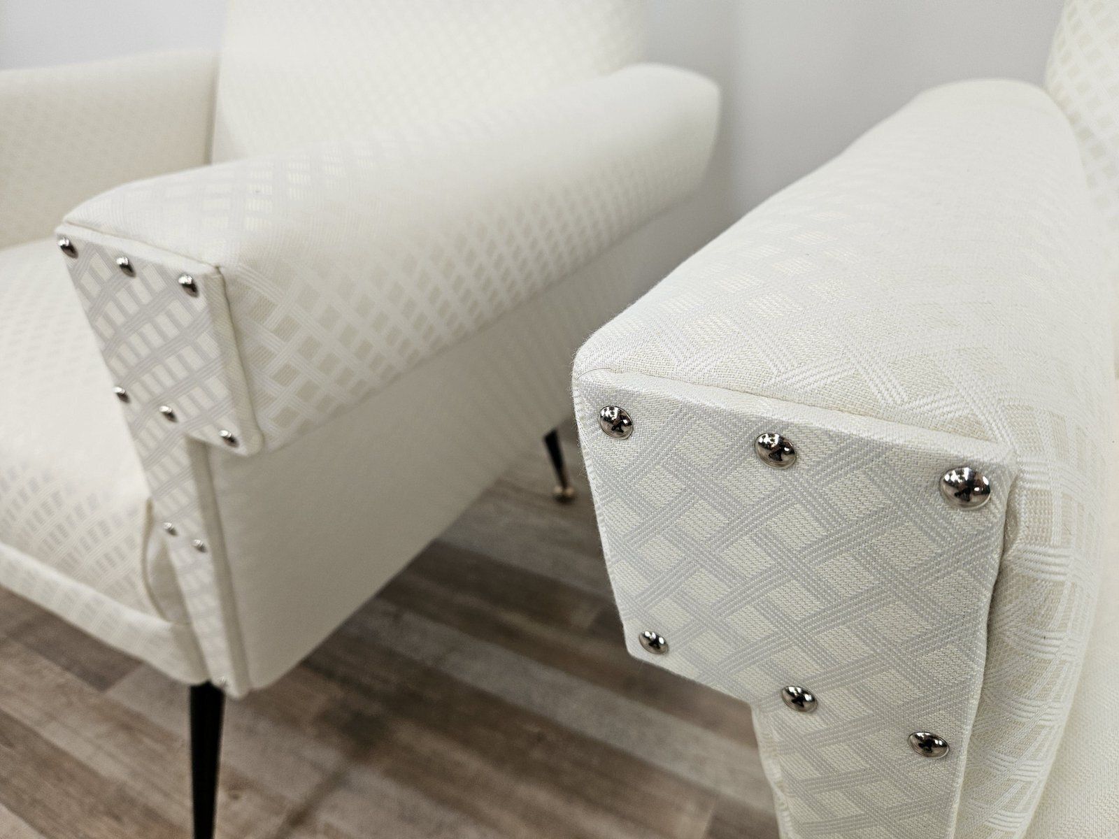 photo vinterior Mid Century Modern Italian Chairs In Cream Fabric With Iron Legs, 1950, Set Of 2