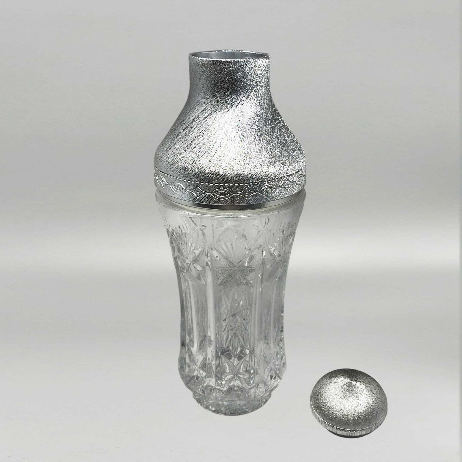 Italiaanse mid-century cocktailset van geslepen kristal en geborsteld metaal door Arir, jaren 1960 photo vinterior