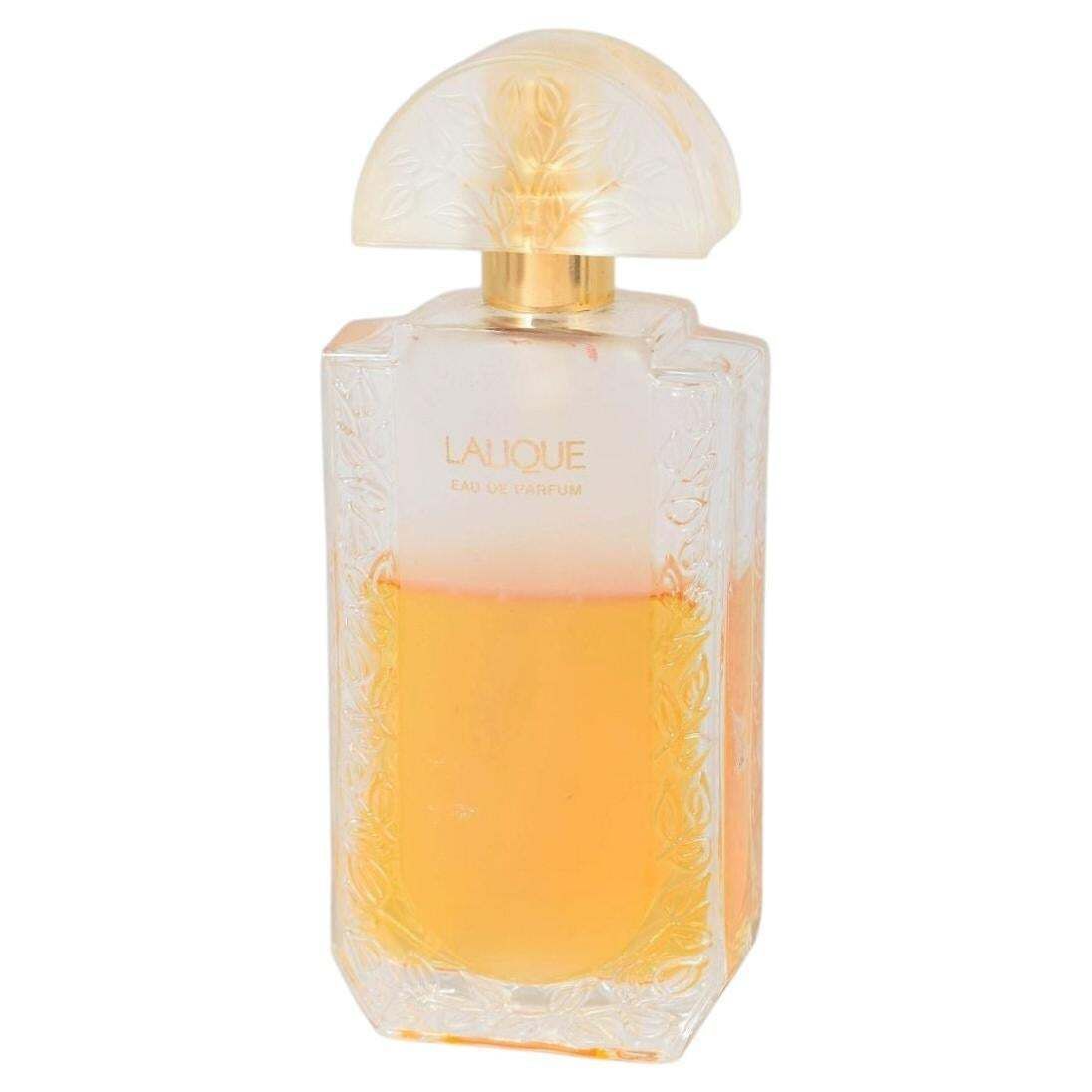 Lalique, Frankrijk. Kristallen parfumfles. 21e eeuw.