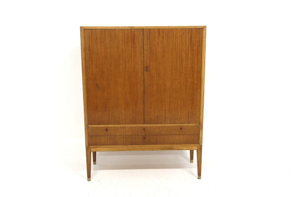 Armoire scandinave en chêne par Bertil Fridhagen pour Bodafors, Suède, années 1960 photo furniture