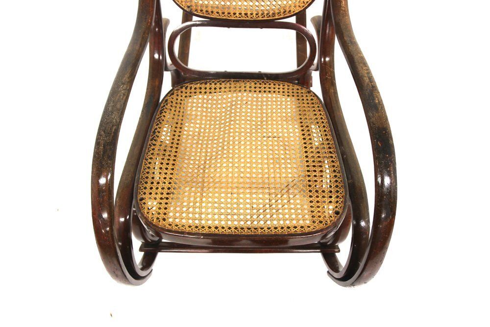 Rocking-chair Fischel en hêtre et cannage, Vienne, Autriche, années 1930 photo 640.0
