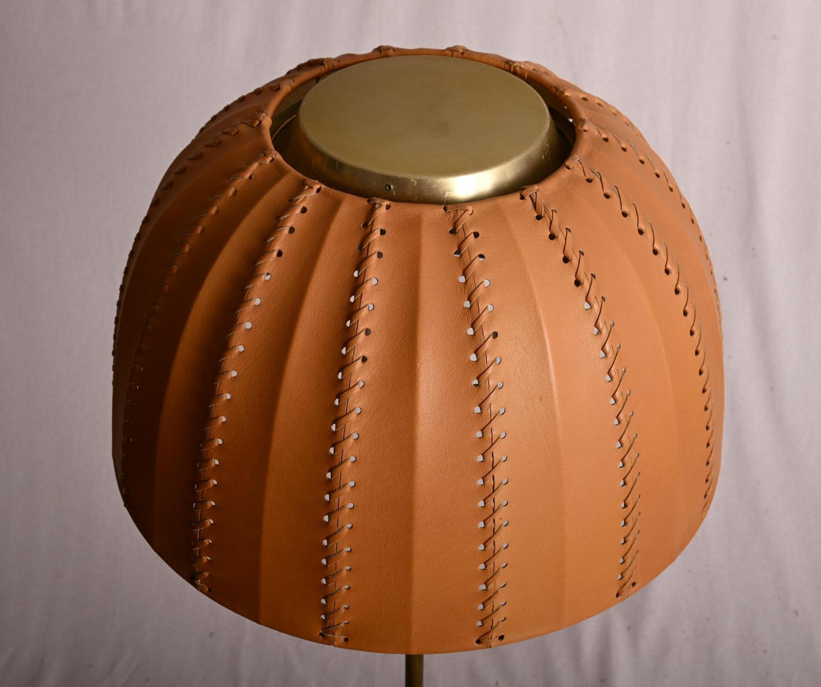 photo for sale Hans Agne Jakobsson G 52/M, Vloerlamp met Leren Kap