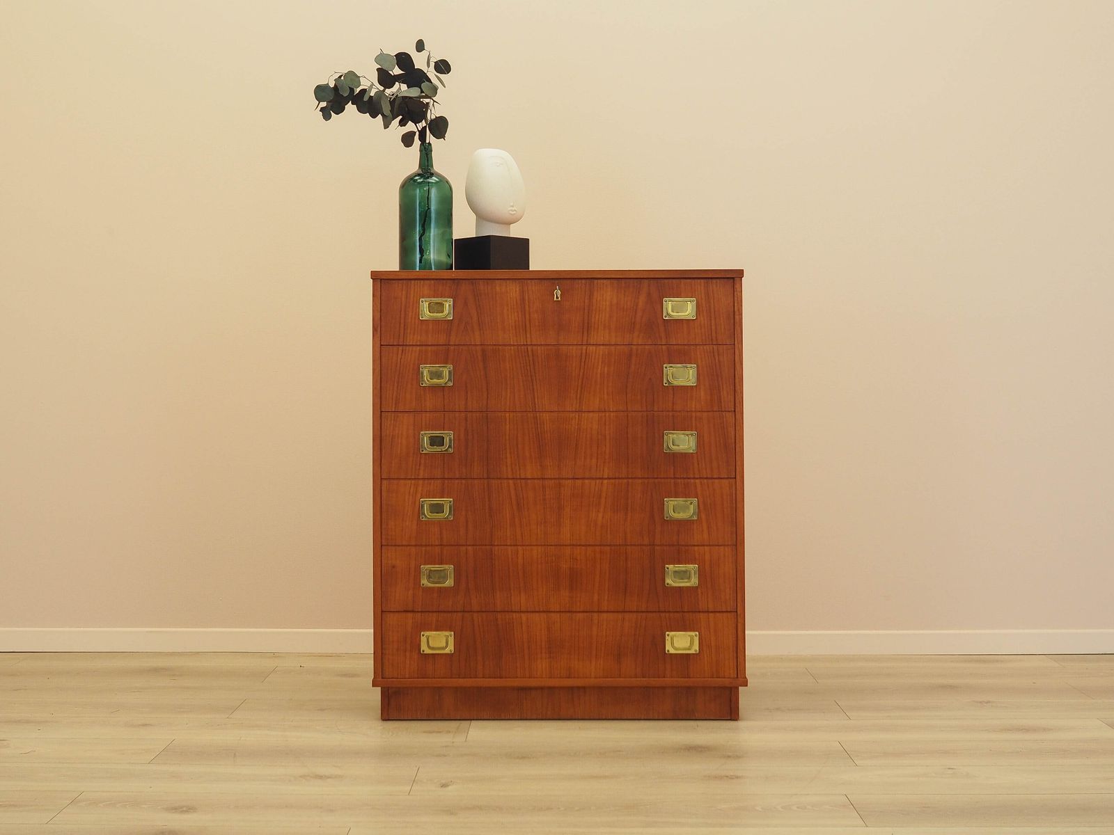 Commode en teck, design danois, années 1960, fabriquée au Danemark photo for sale