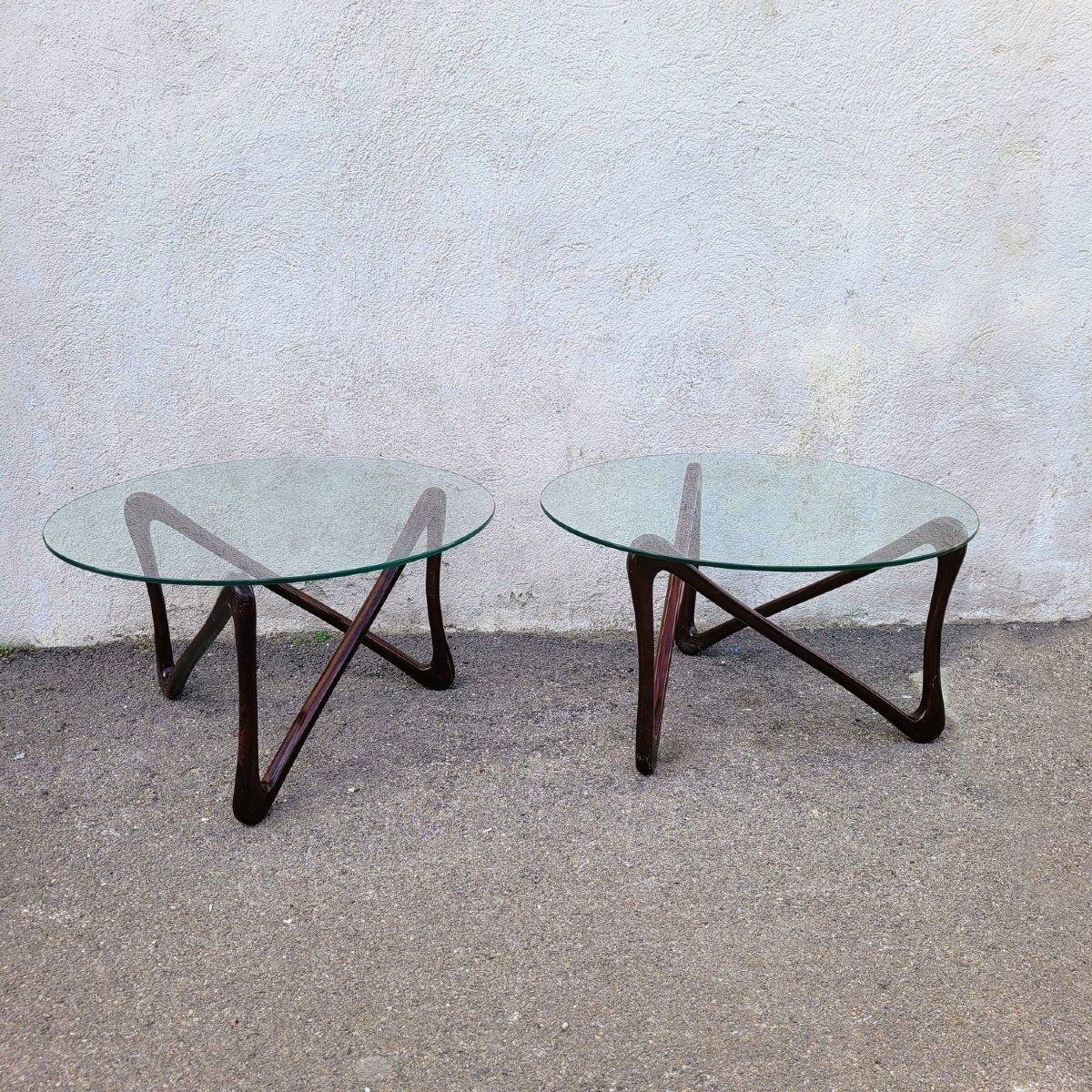 Paire de tables basses en bois et verre, design du XXe siècle photo furniture