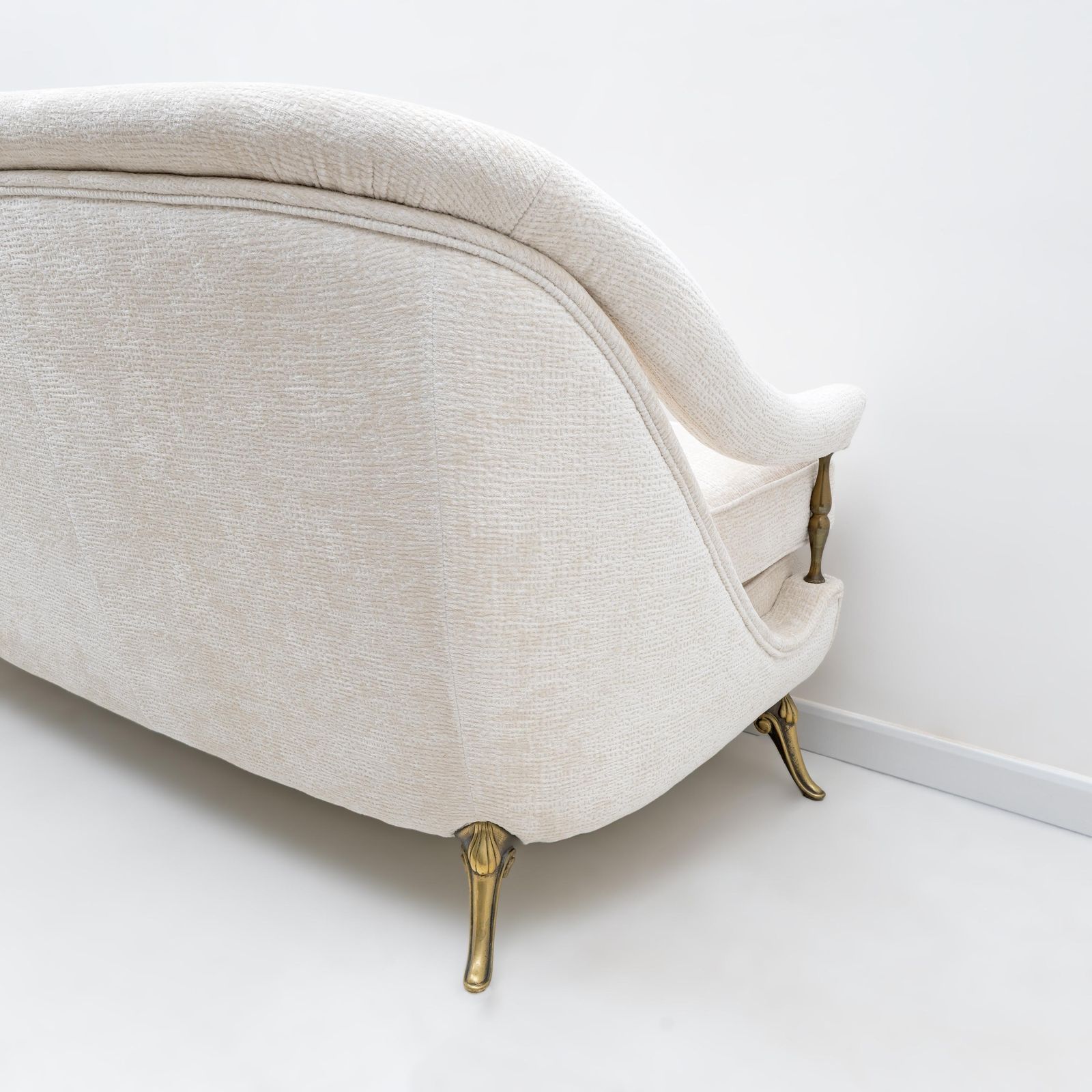 Mid-Century Franse Sofa in Art Deco Stijl met Messing Details, ca. jaren 1950 photo vintage
