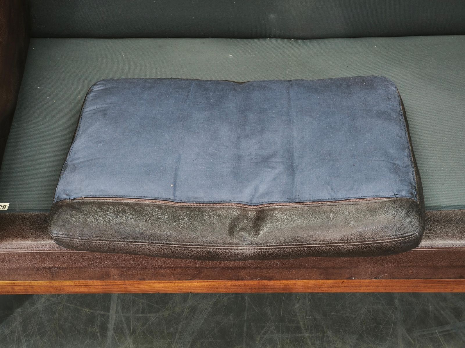 Jk 922 Wagon Leather Sofa By Jørgen Kastholm, Denmark, 1960s photo for sale