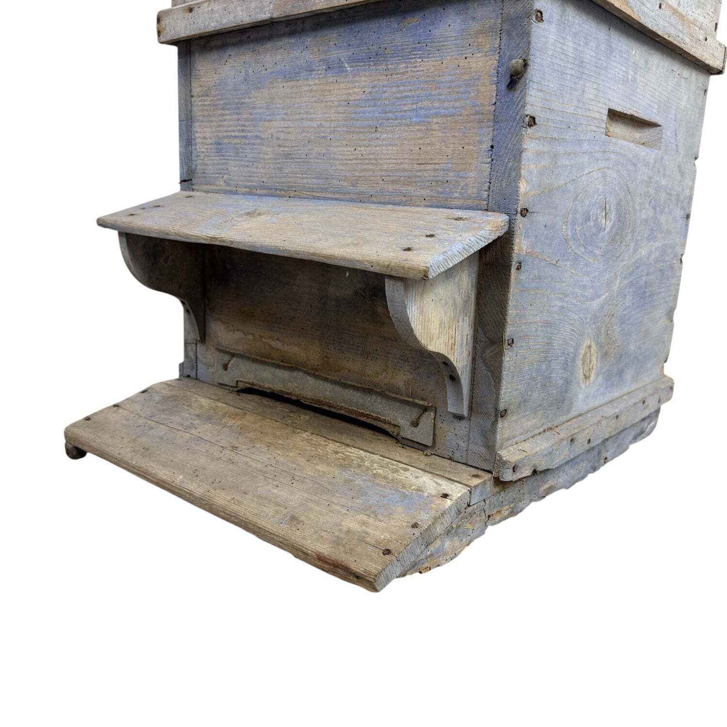 photo furniture Franse antieke houten bijenkorf