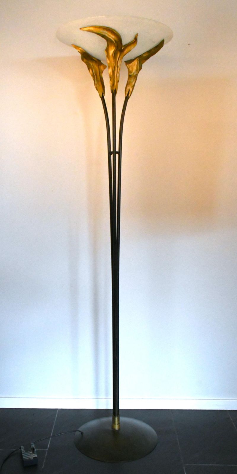 Grote Franse art deco stijl vloerlamp met matglazen kap door Montauban, jaren 1980 photo furniture