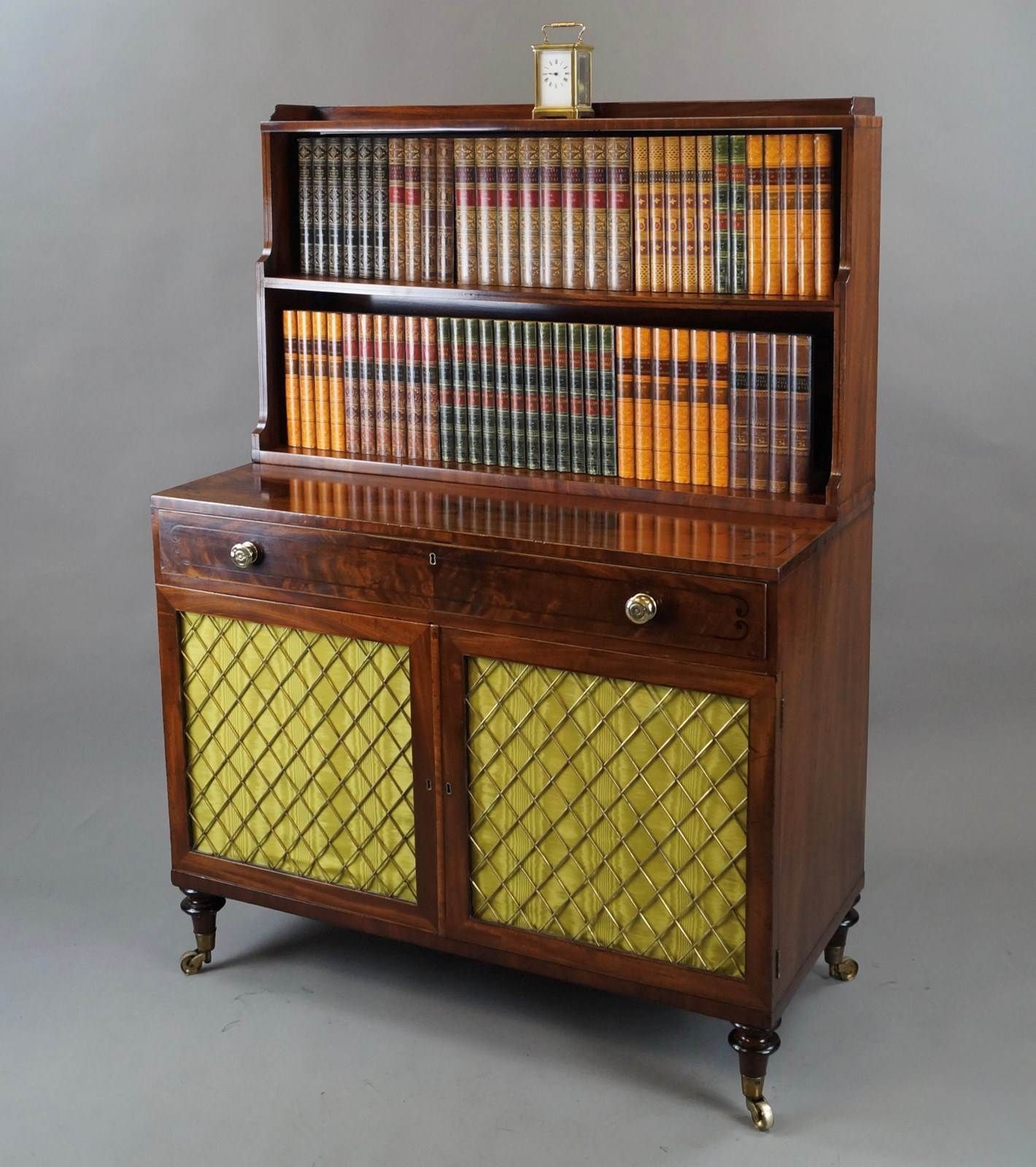 Fraaie Regency Mahonie Waterval Boekenkast photo Meubels
