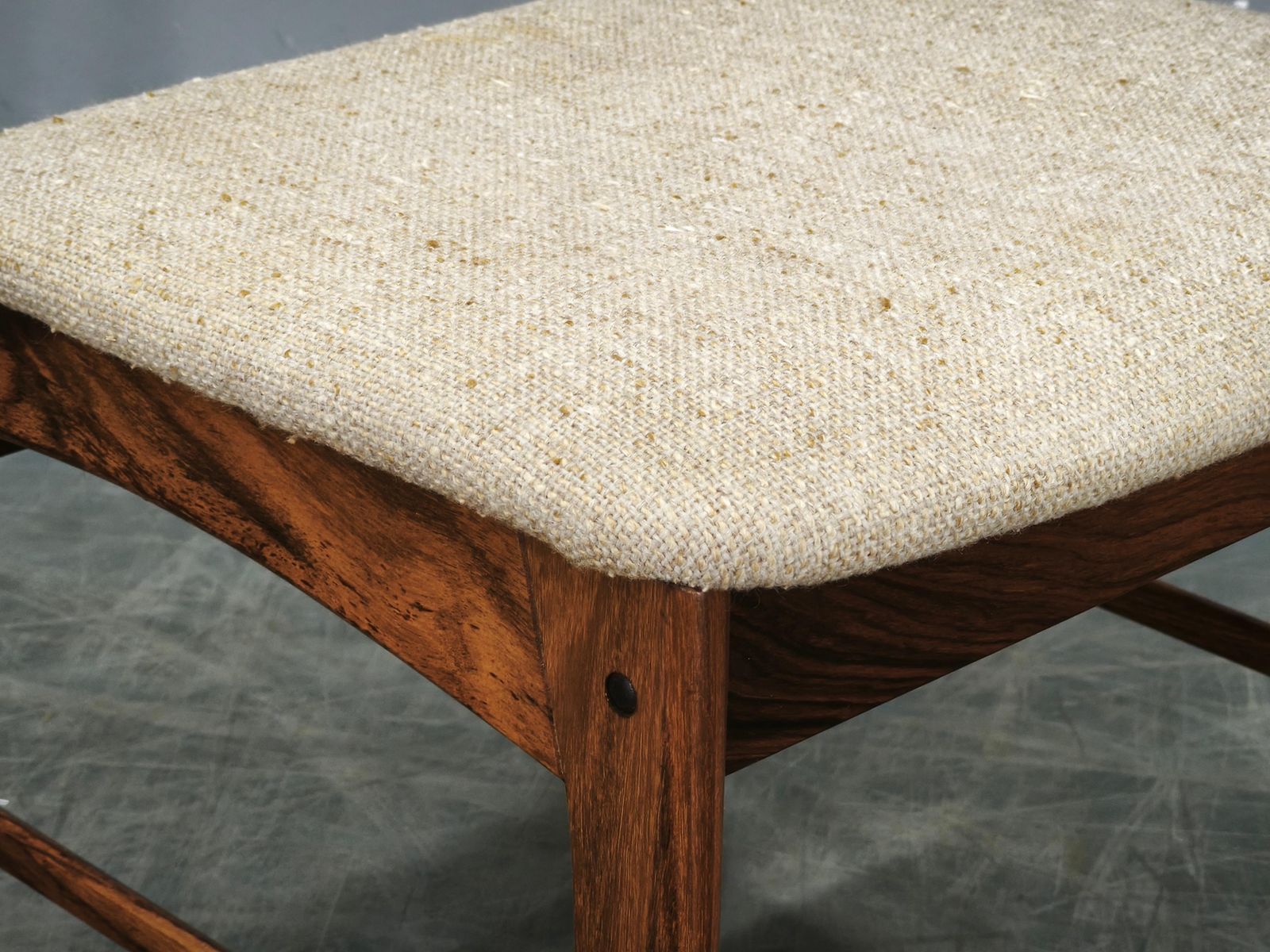 Set van 4 Hugo Frandsen eetkamerstoelen voor Spøttrup, Denemarken, ca. jaren 1960 photo Meubels