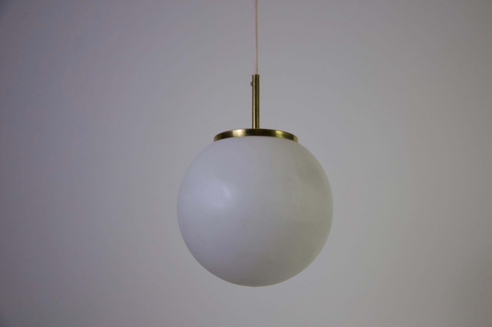 Opal Hanglamp van Doria, jaren 1970, Duitsland photo furniture