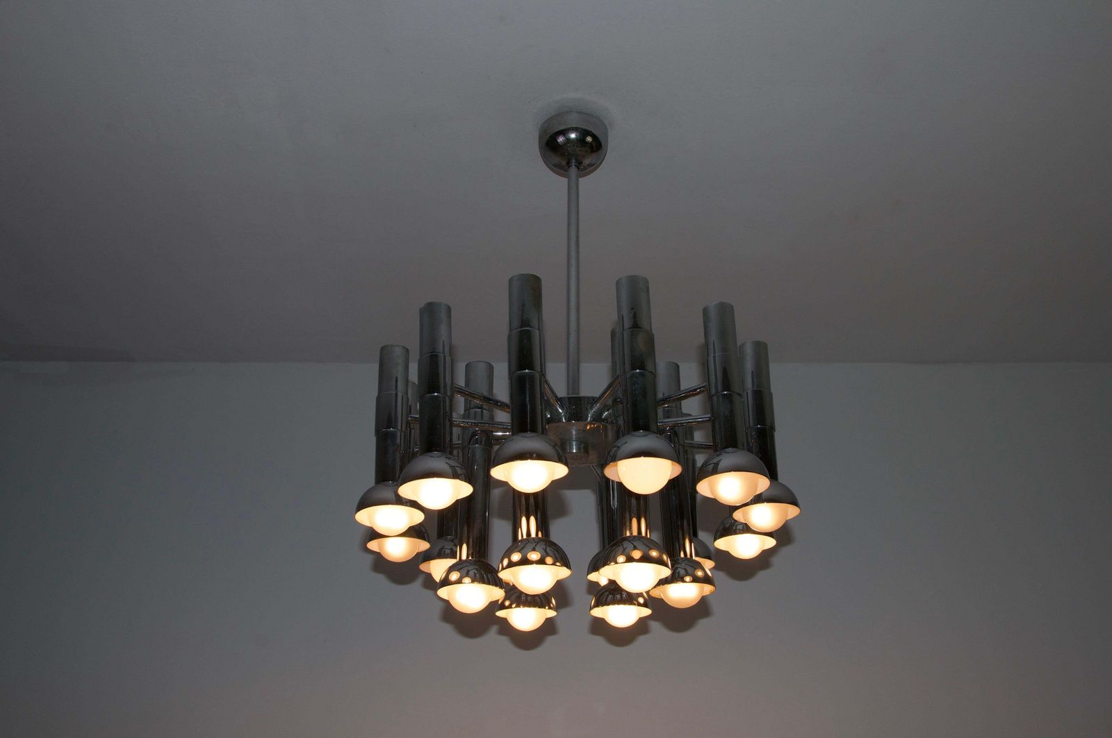 photo furniture Chrome Chandelier By Gaetano Sciolari, Italy, 1960s