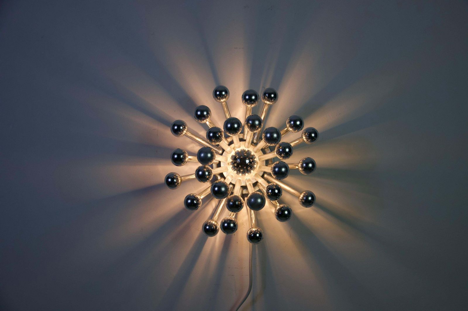 Mid Century Modern "Pistillino" Lamp By Studio Tetrarch For Valenti photo furniture