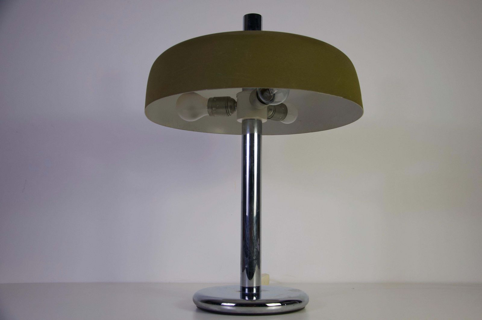 Hillebrand Chrome En Groene Kap Tafellamp, Ca. Jaren 1960, Duitsland photo buy